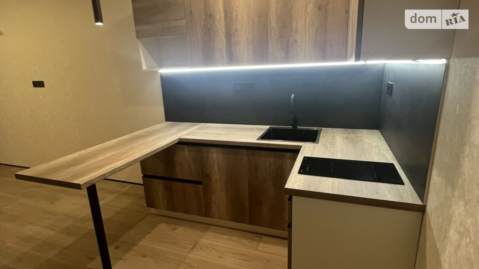 Продається 1-кімнатна квартира 28 кв. м у Ірпені, вул. Лисенка, 21 - фото 4