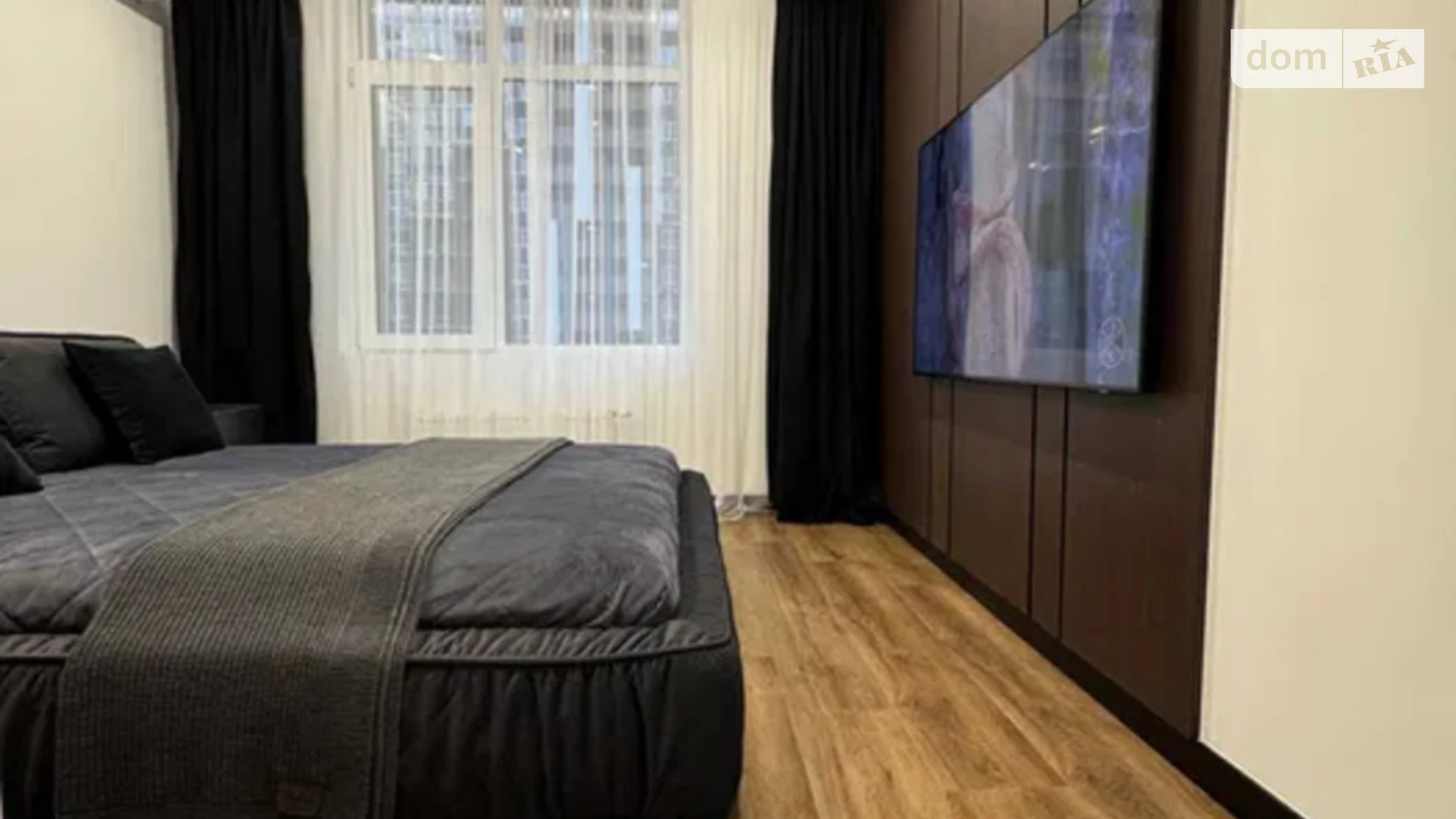 Продается 1-комнатная квартира 44 кв. м в Киеве, ул. Академика Заболотного, 148 - фото 2