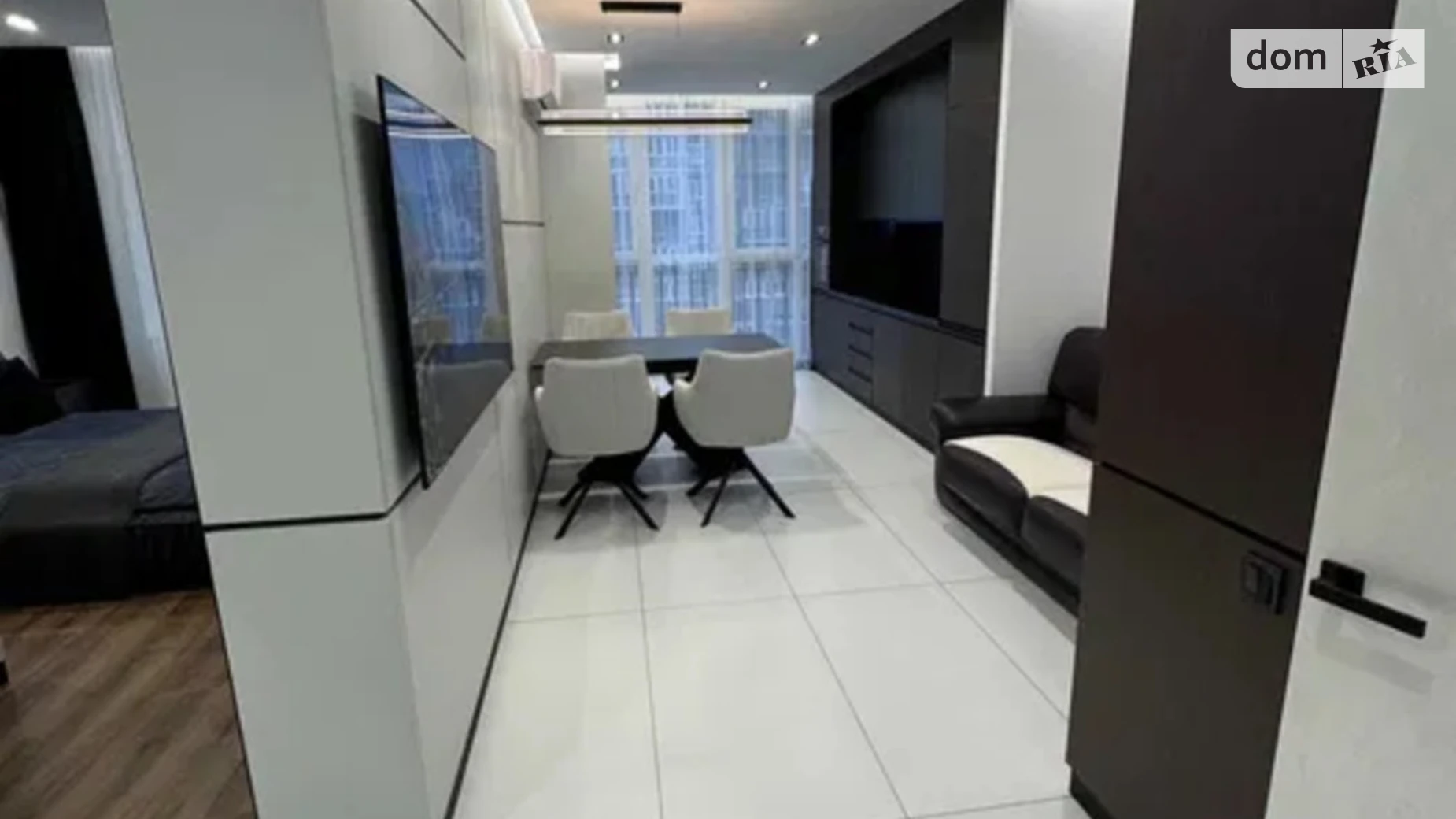 Продается 1-комнатная квартира 44 кв. м в Киеве, ул. Академика Заболотного, 148 - фото 5