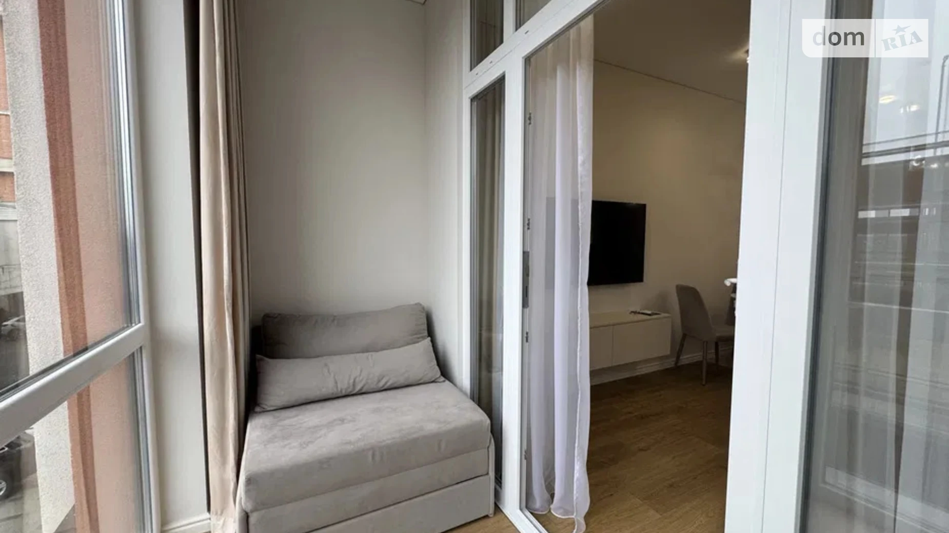 Продается 1-комнатная квартира 51.7 кв. м в, цена: 125000 $ - фото 2