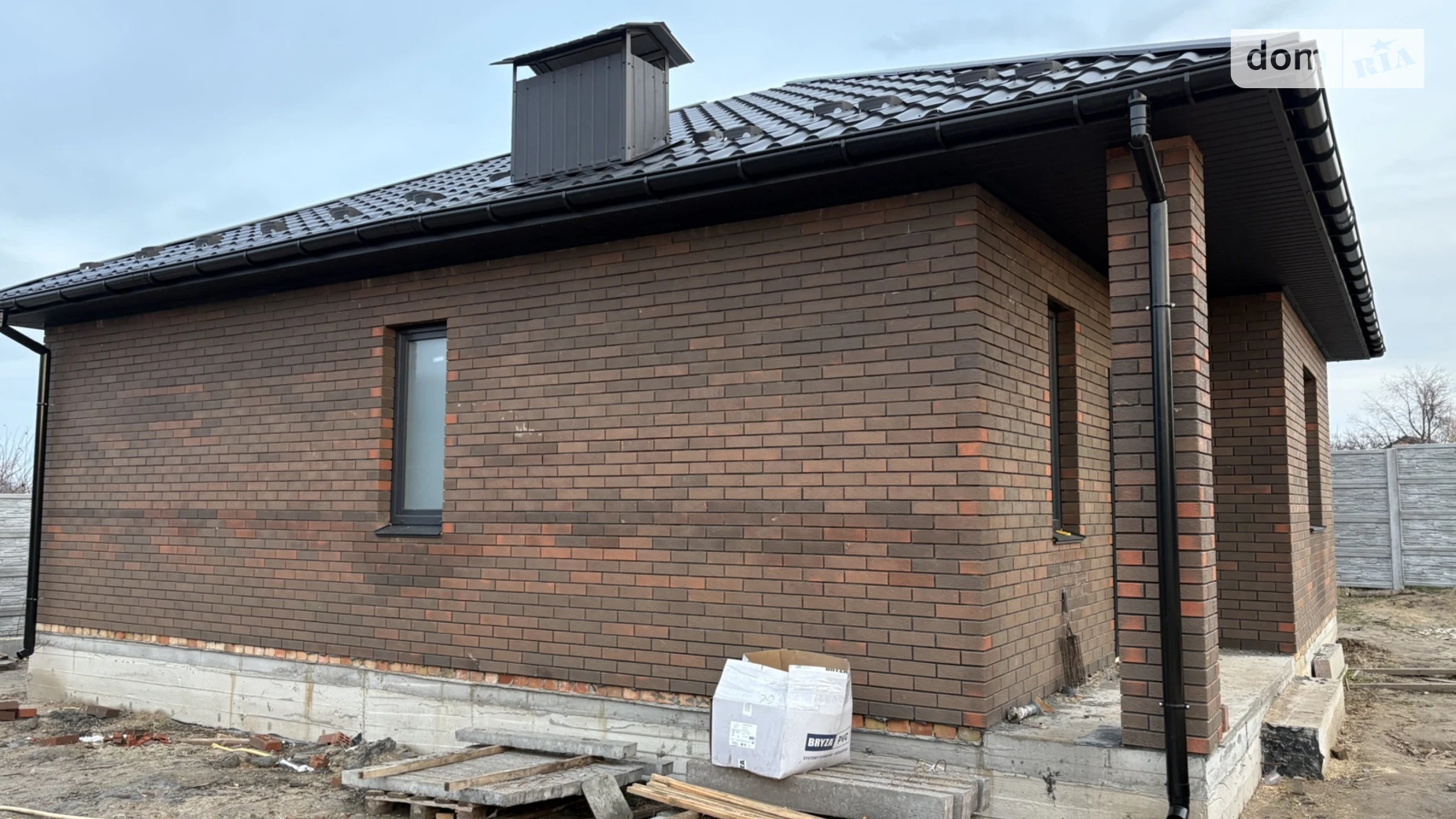 Продается одноэтажный дом 75 кв. м с гаражом, цена: 70000 $ - фото 2