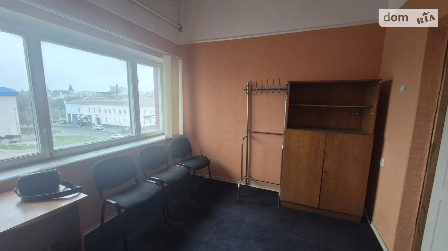 Здається в оренду офіс 9 кв. м в бізнес-центрі, цена: 1000 грн - фото 4