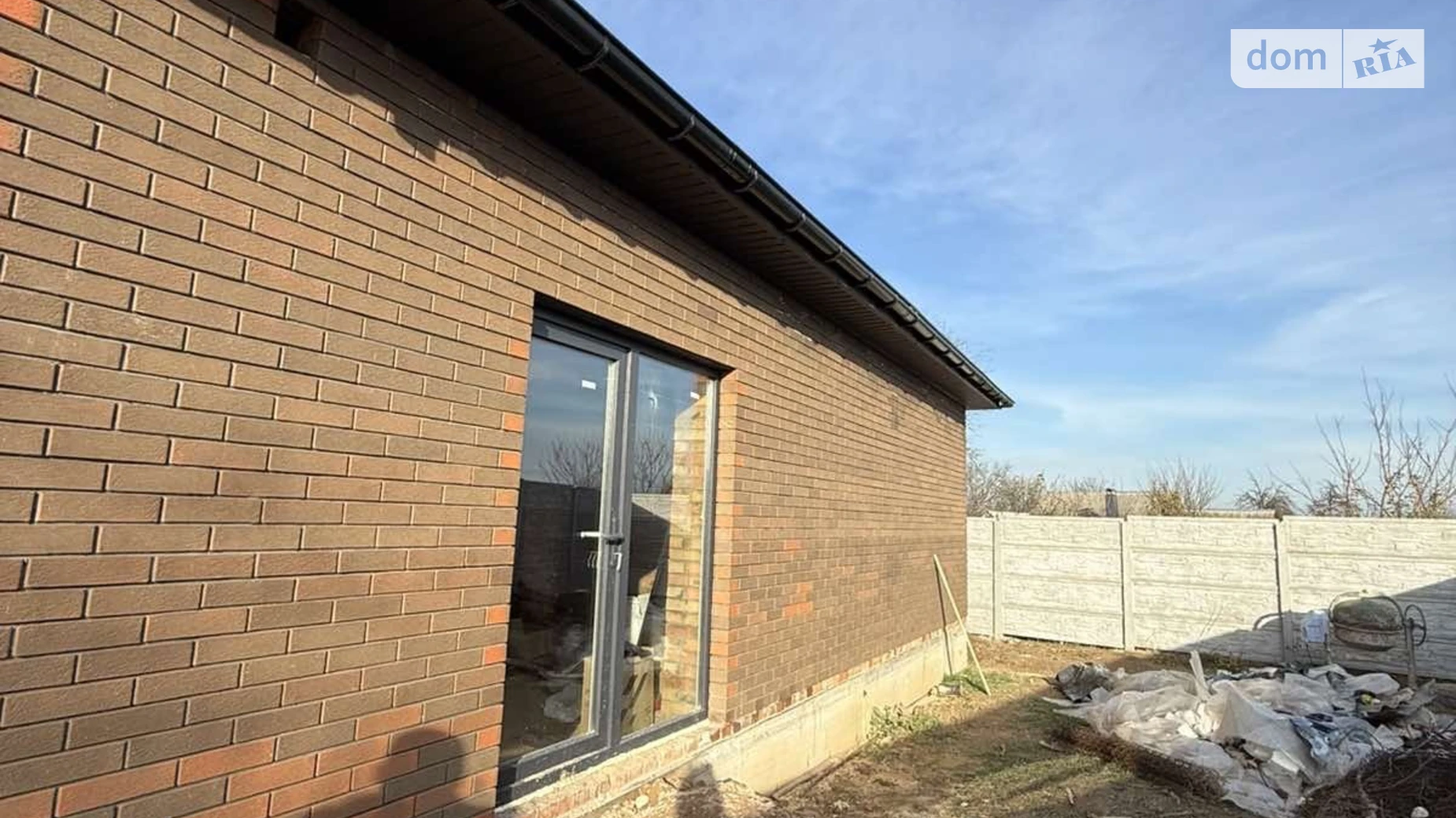 Продается одноэтажный дом 75 кв. м с бассейном, цена: 78000 $ - фото 3