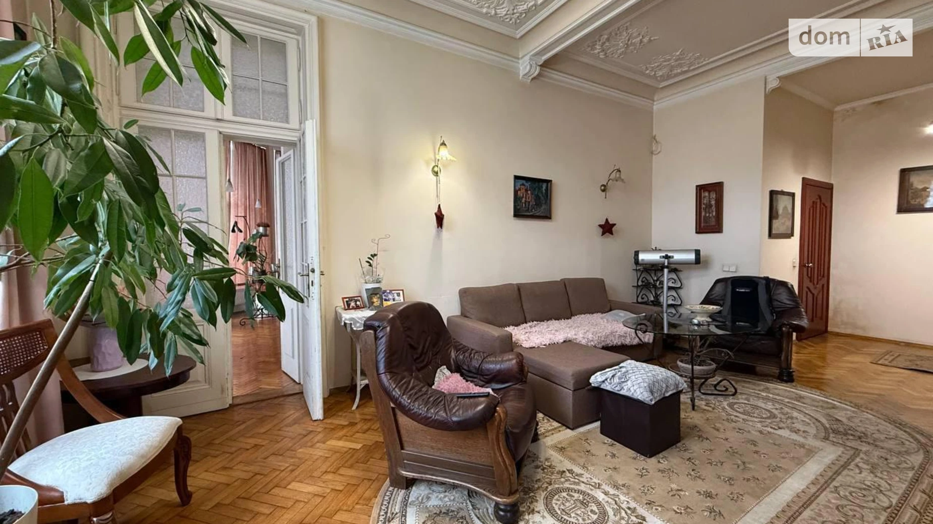 Продается дом на 2 этажа 340 кв. м с бассейном, цена: 800000 $ - фото 5