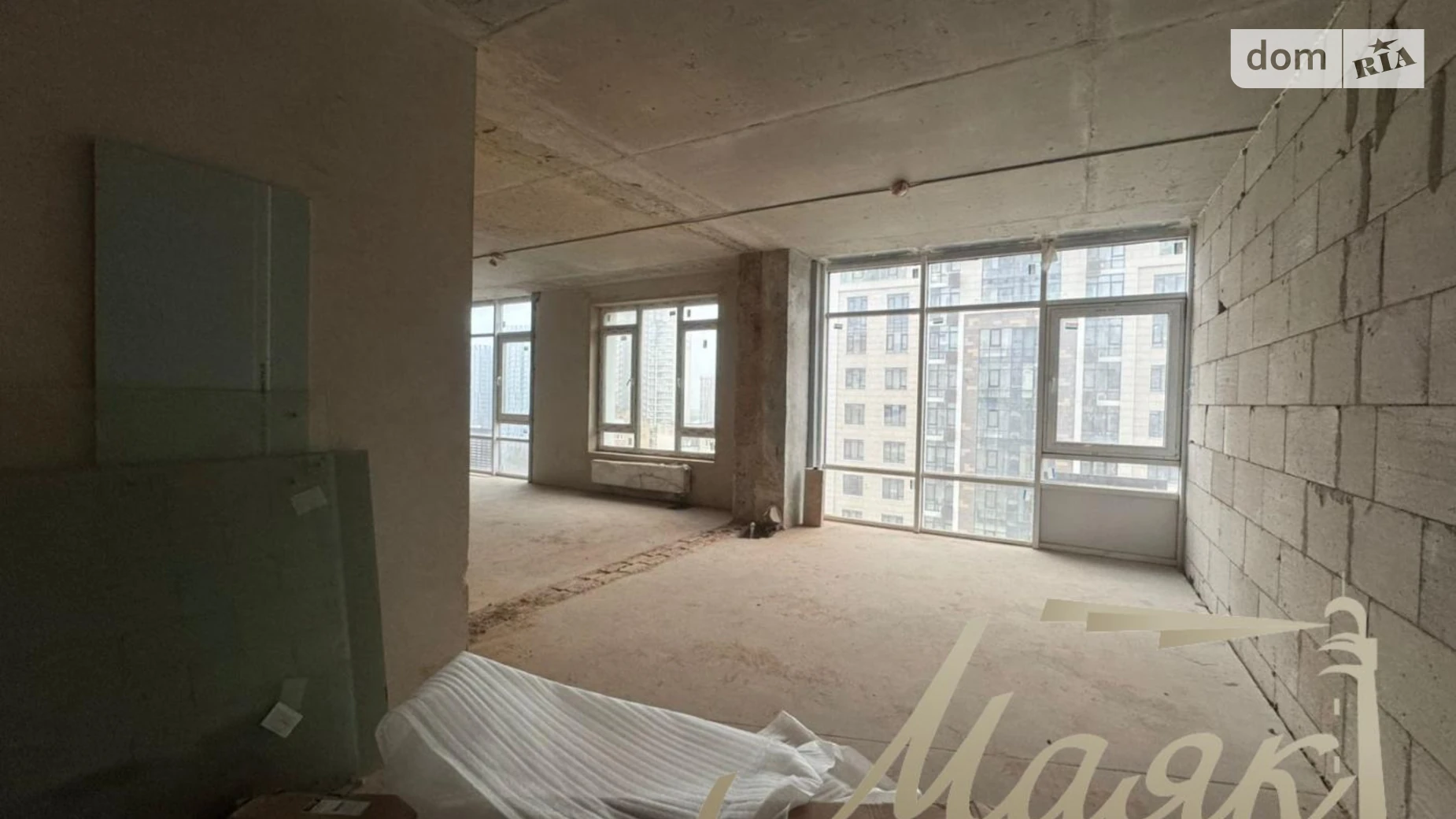 Продается 2-комнатная квартира 69 кв. м в Киеве, ул. Иоанна Павла II(Патриса Лумумбы), 5А - фото 3