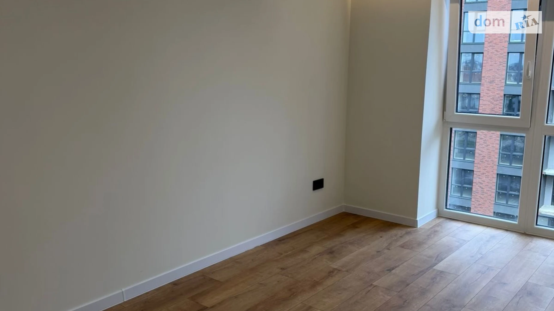 Продается 1-комнатная квартира 40.8 кв. м в Ужгороде, ул. Тлехаса, 19 корпус 3 - фото 3