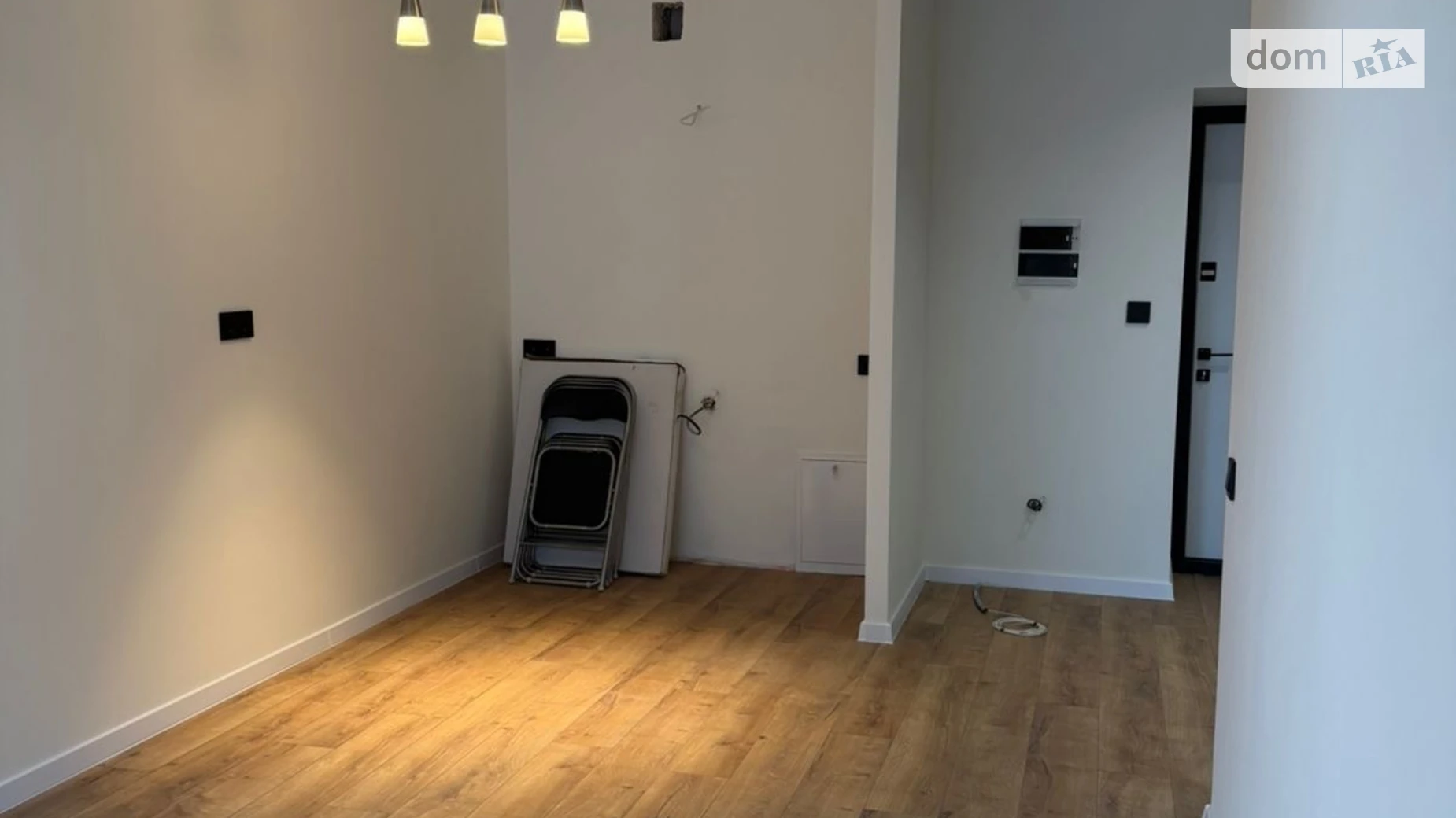 Продается 1-комнатная квартира 40.8 кв. м в Ужгороде, ул. Тлехаса, 19 корпус 3 - фото 4