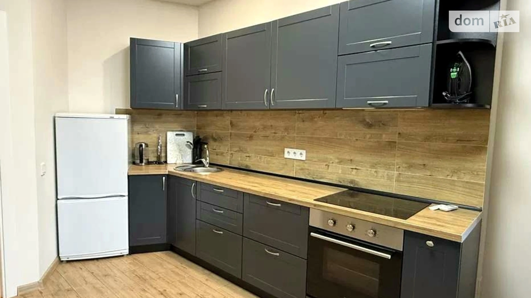 Сдается в аренду 1-комнатная квартира 42 кв. м в Одессе, Фонтанская дор. - фото 4