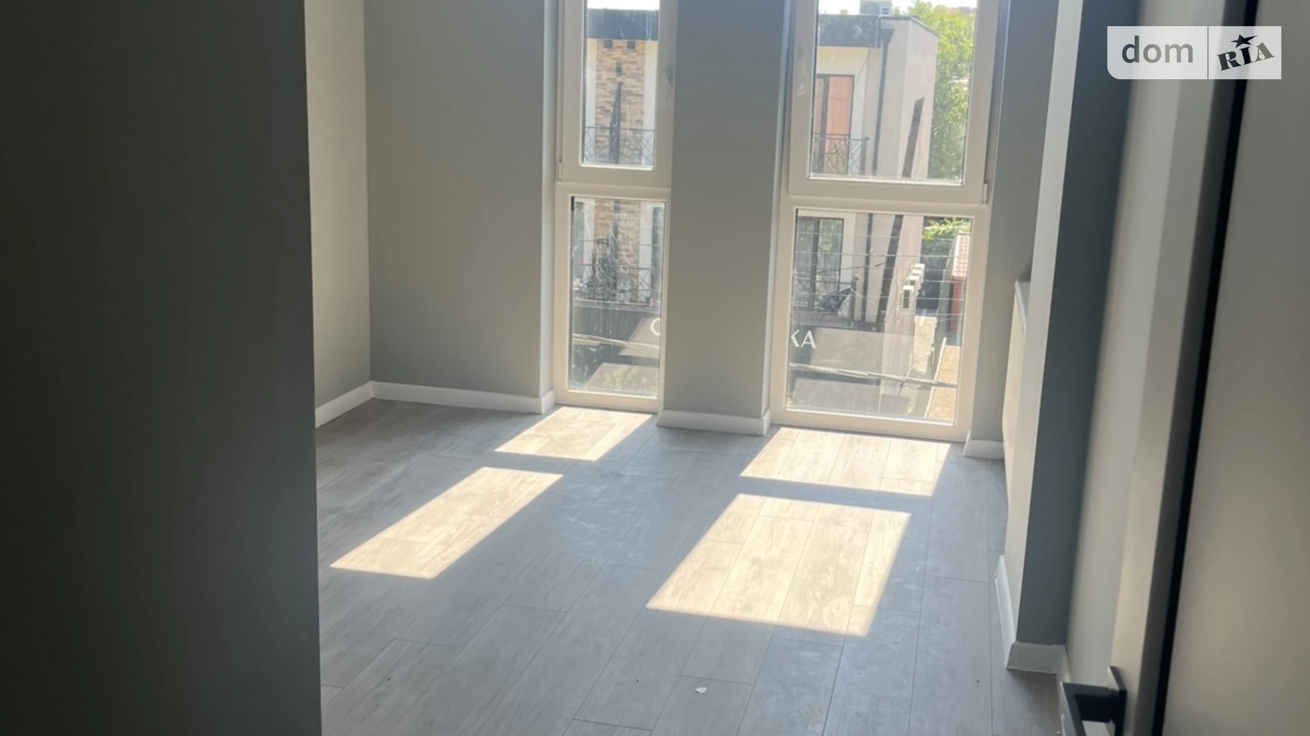 Продається 2-кімнатна квартира 63 кв. м у Ужгороді - фото 5