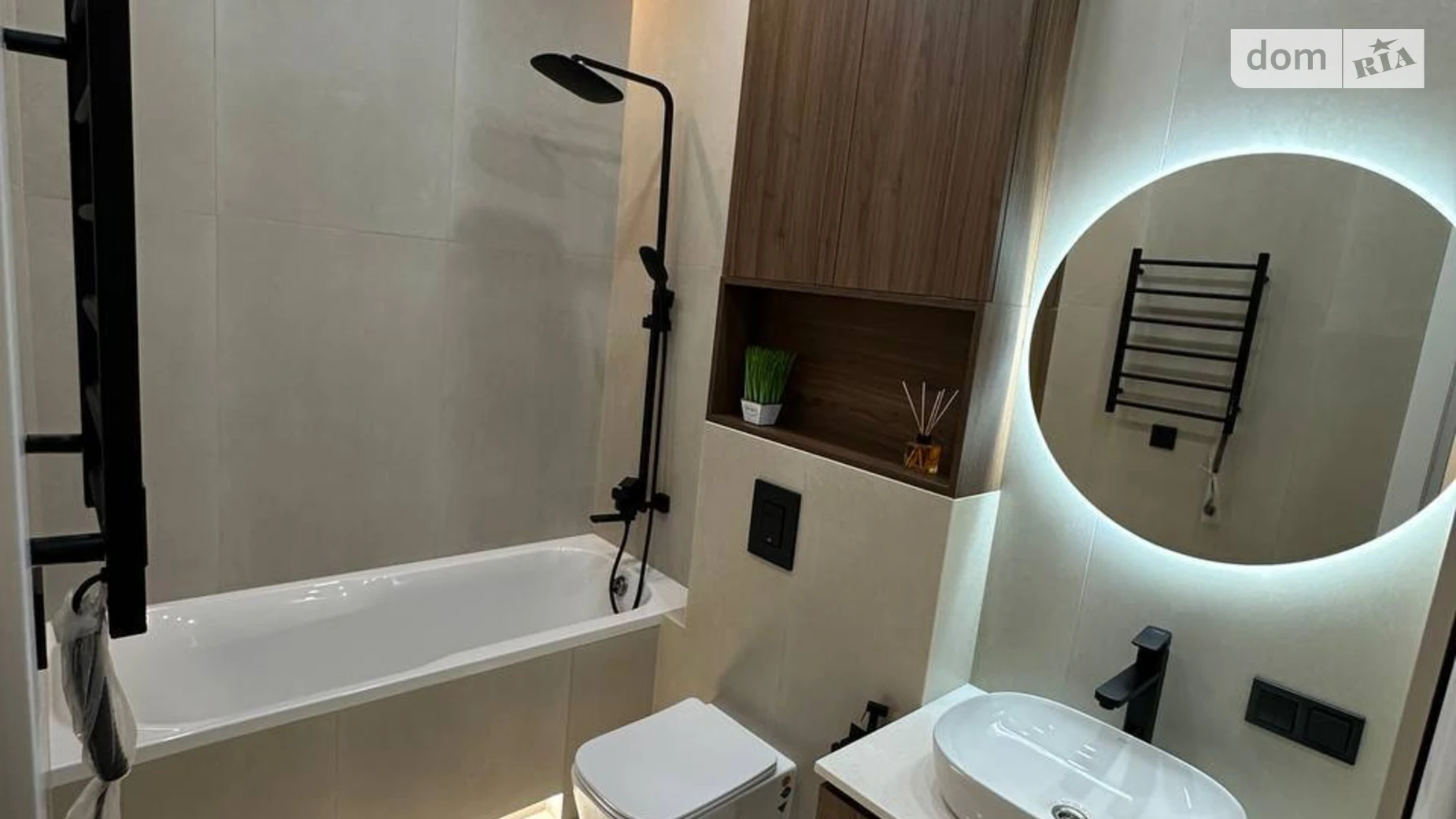 Продается 2-комнатная квартира 60.6 кв. м в Одессе, ул. Краснова, 61 - фото 2