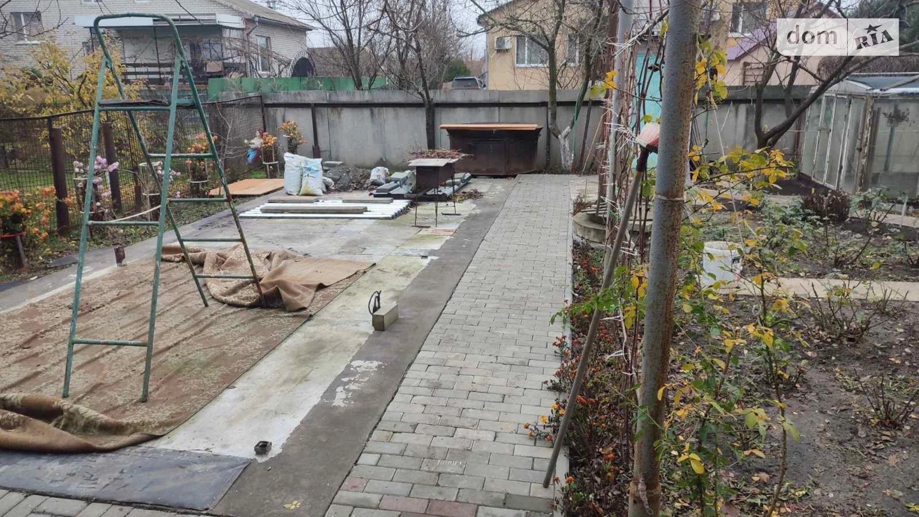 Продается дом на 2 этажа 253 кв. м с камином, цена: 60000 $ - фото 4