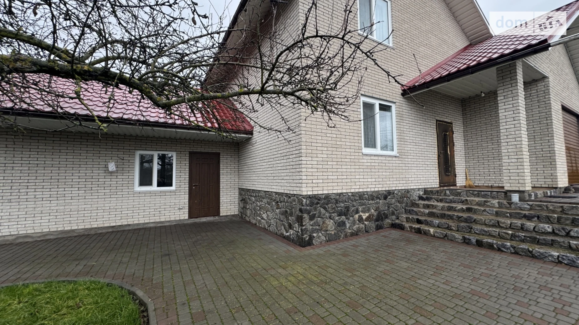 Продается дом на 2 этажа 90 кв. м с камином, цена: 70000 $ - фото 2