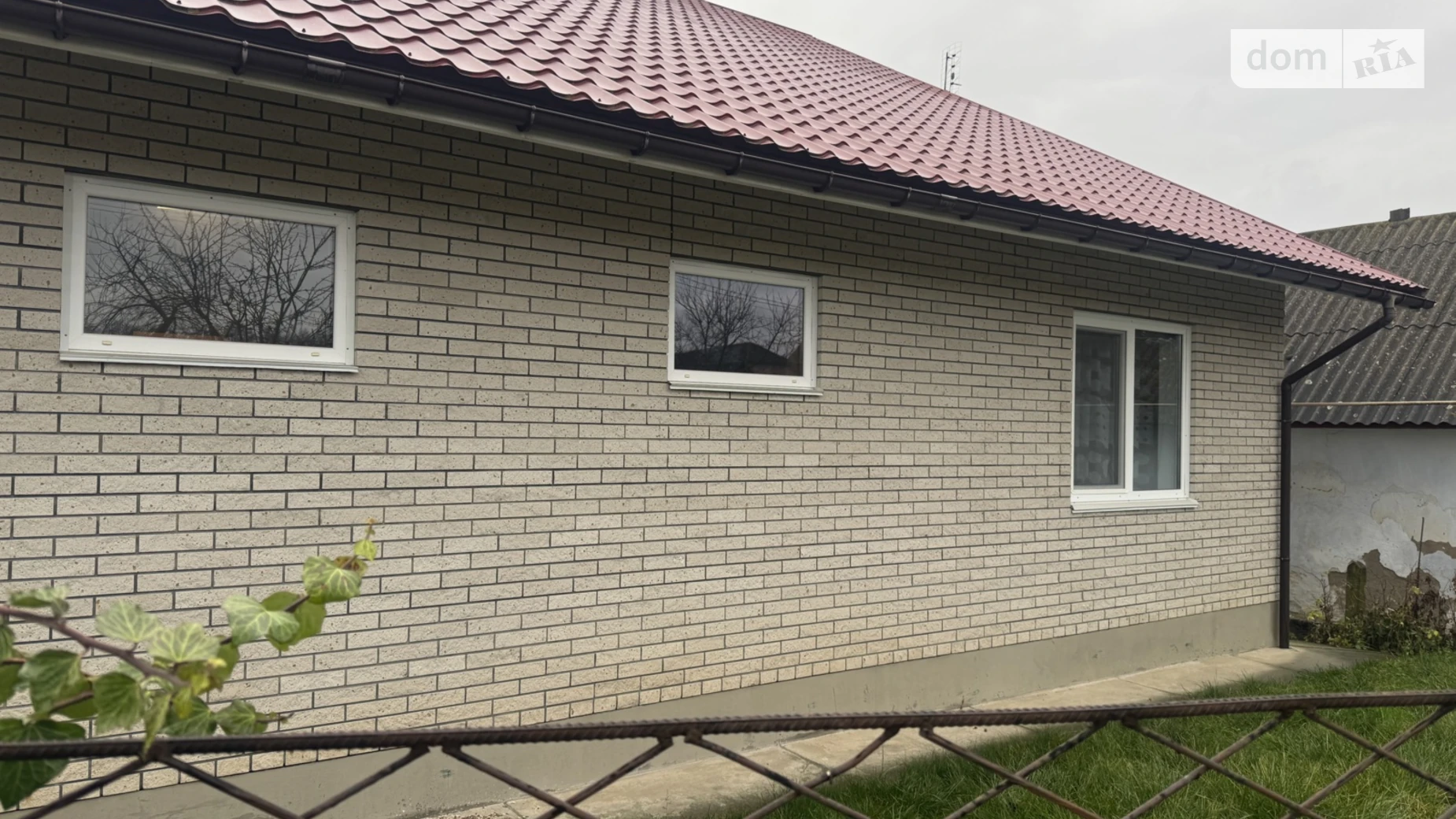 Продается дом на 2 этажа 90 кв. м с камином, цена: 70000 $ - фото 4