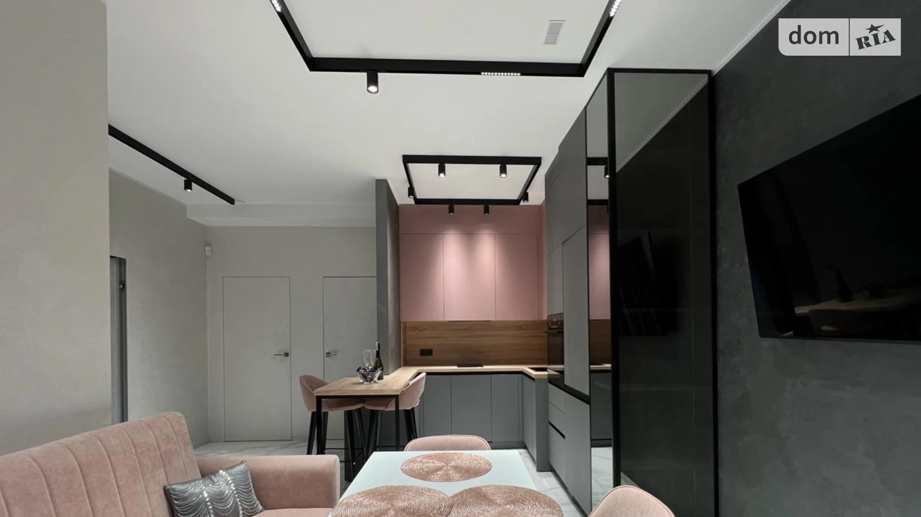 ул. Савура Клима, 17 Ровно, цена: 159000 $ - фото 2