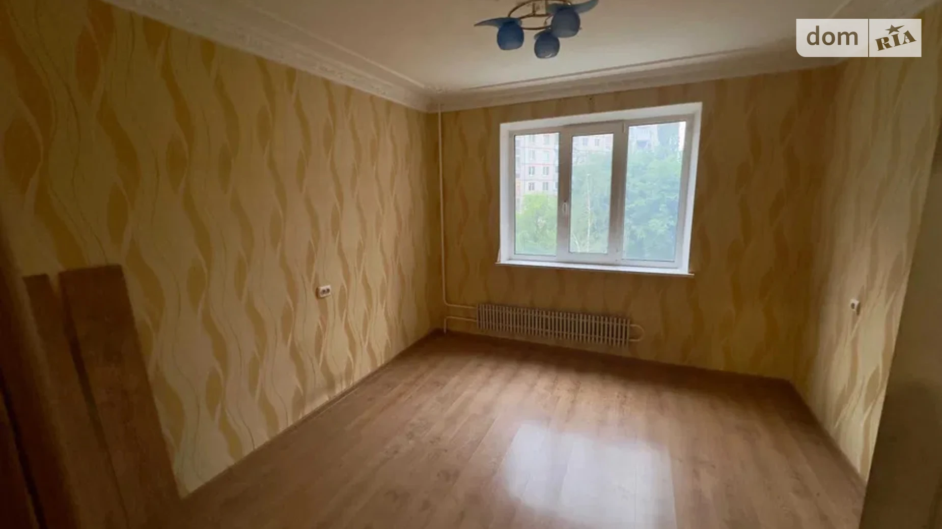 Продается 4-комнатная квартира 81 кв. м в Харькове, ул. Амосова, 56 - фото 2