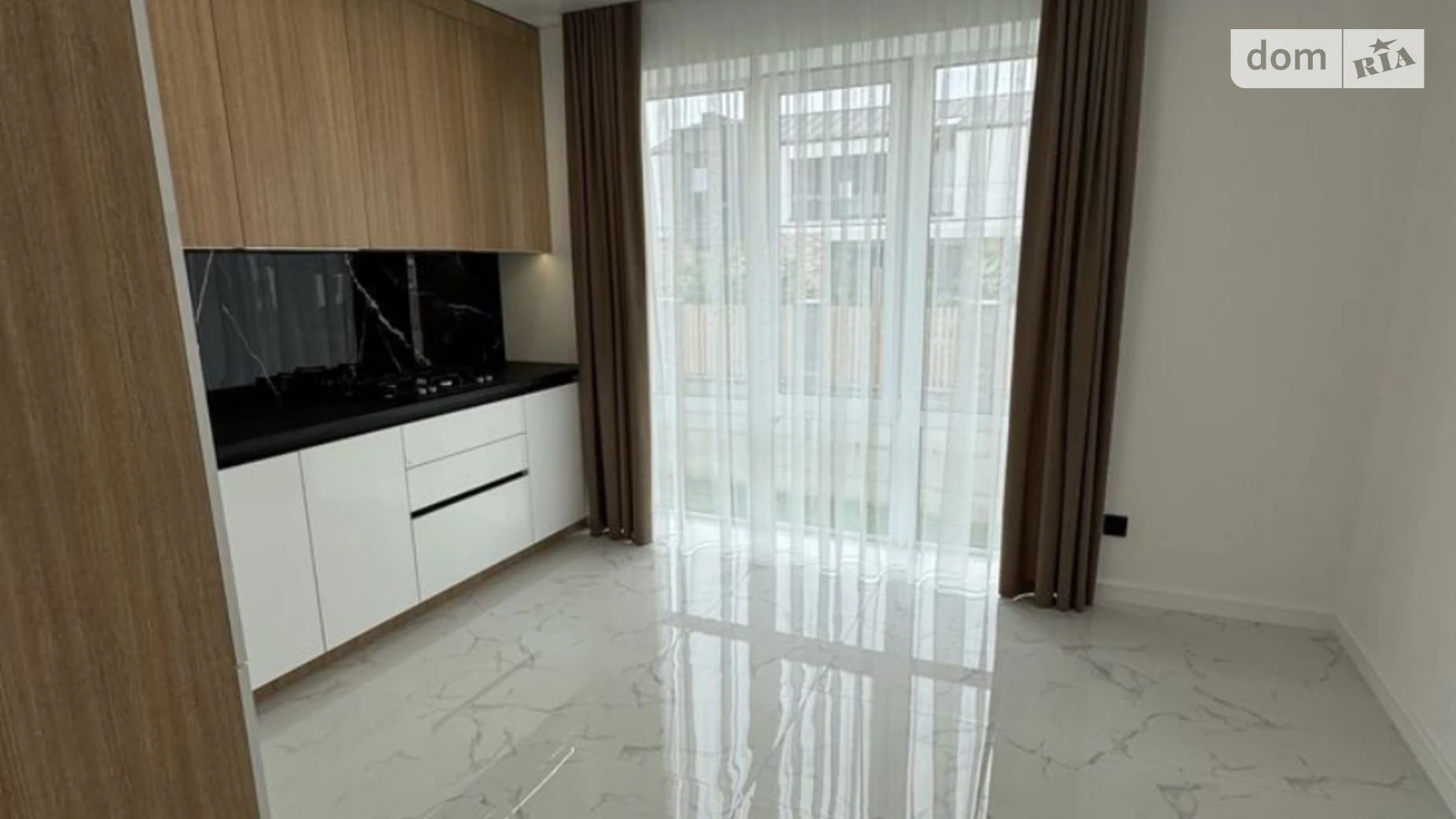 Продается 2-комнатная квартира 53 кв. м в Ровно, ул. Николая Боголюбова, 1 - фото 3