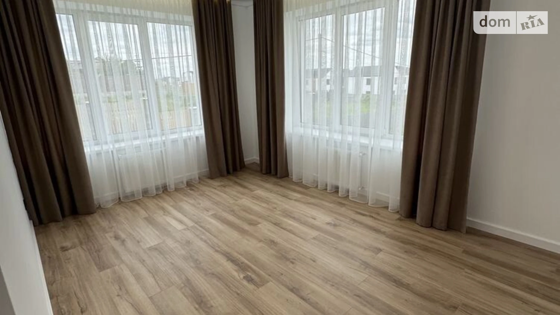 Продается 2-комнатная квартира 53 кв. м в Ровно, ул. Николая Боголюбова, 1 - фото 4