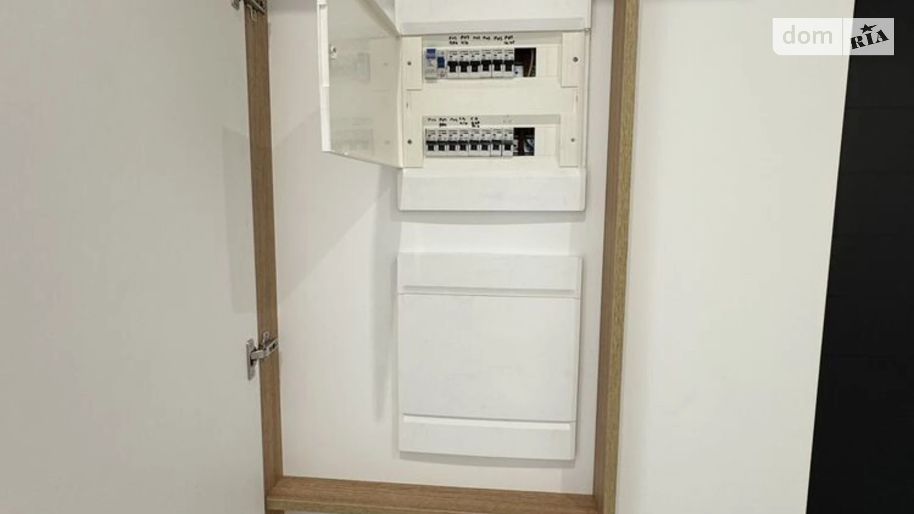 Продается 2-комнатная квартира 53 кв. м в Ровно, ул. Николая Боголюбова, 1 - фото 5