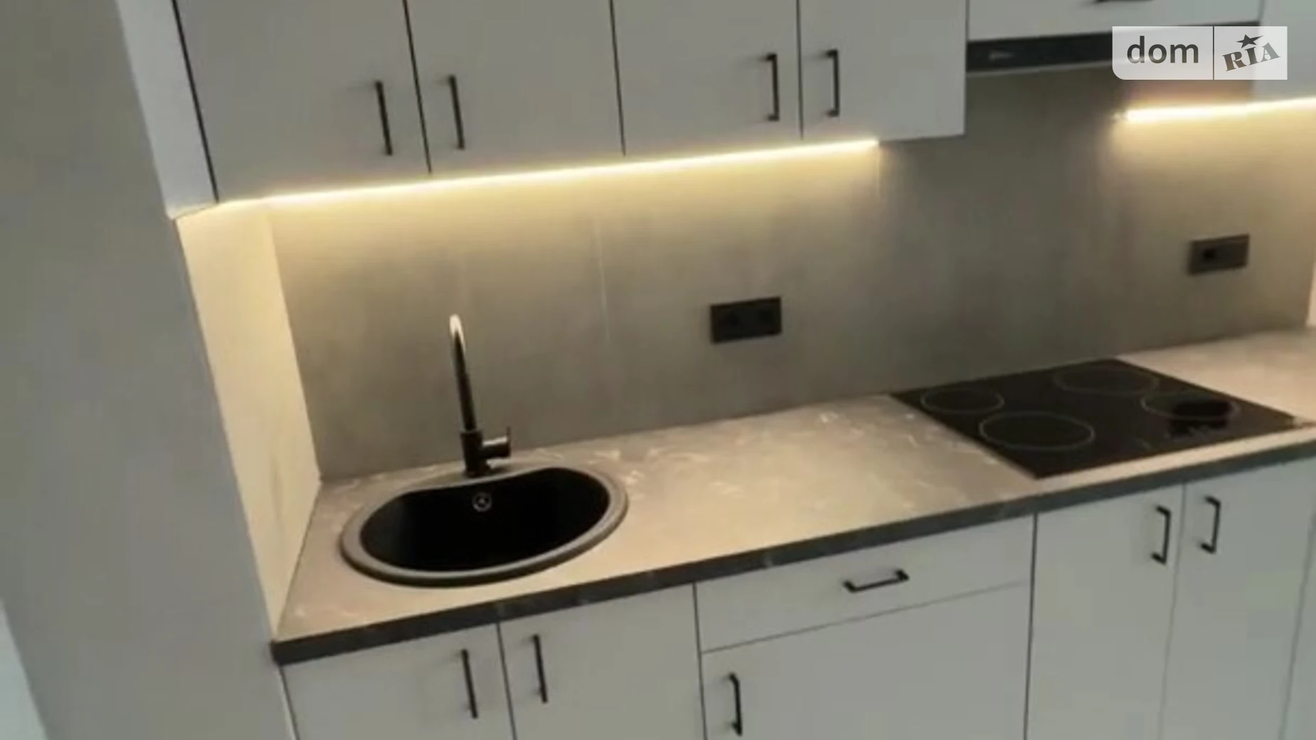 Продается 1-комнатная квартира 37 кв. м в Ирпене, ул. Выговского(Суворова), 2Д/4 - фото 3