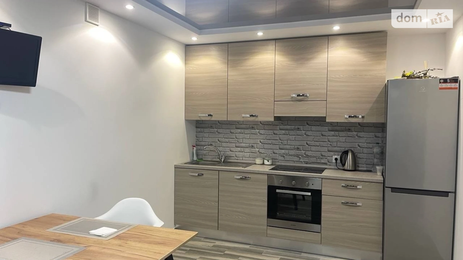 3-комнатная квартира 67 кв. м в Тернополе, ул. Сахарова Андрея Академика, 10 - фото 3