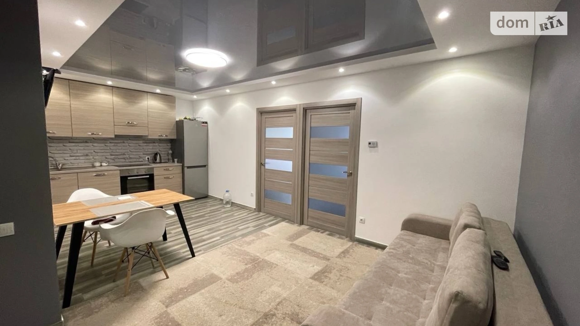 3-комнатная квартира 67 кв. м в Тернополе, ул. Сахарова Андрея Академика, 10 - фото 5