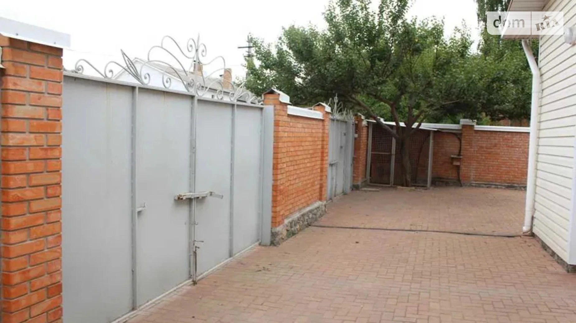 Продается дом на 2 этажа 358 кв. м с садом, цена: 145000 $ - фото 4