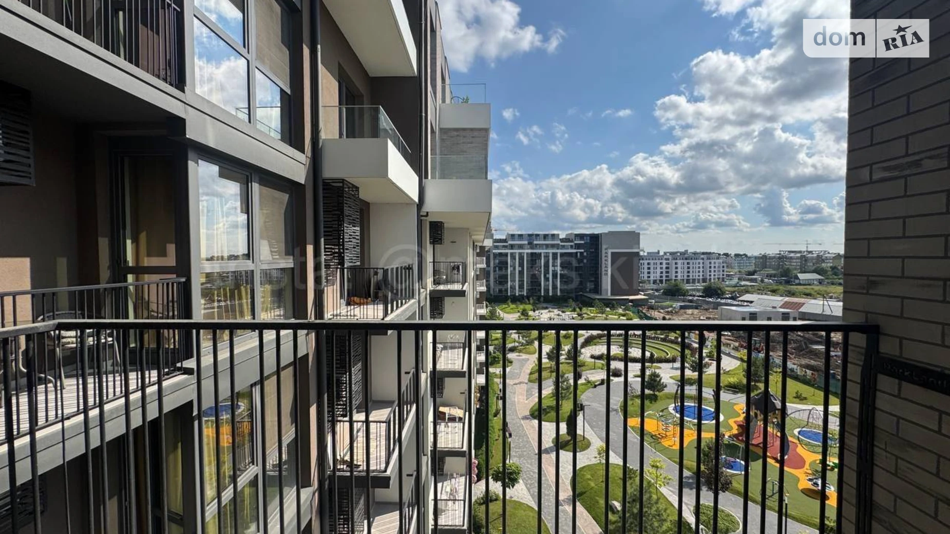 Продается 1-комнатная квартира 33.8 кв. м в Ужгороде, ул. Легоцкого, 80 корпус 5 - фото 4