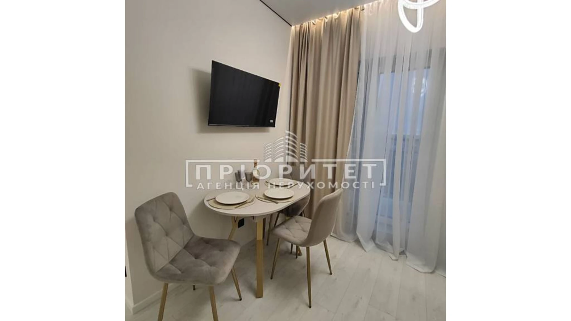 Продается 1-комнатная квартира 42 кв. м в Одессе, ул. Краснова - фото 2