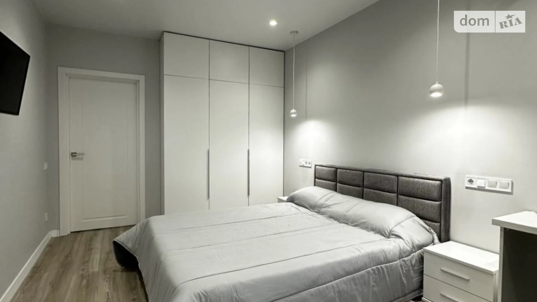 Сдается в аренду 1-комнатная квартира 47 кв. м в Львове, ул. Шевченко Тараса, 27 - фото 2