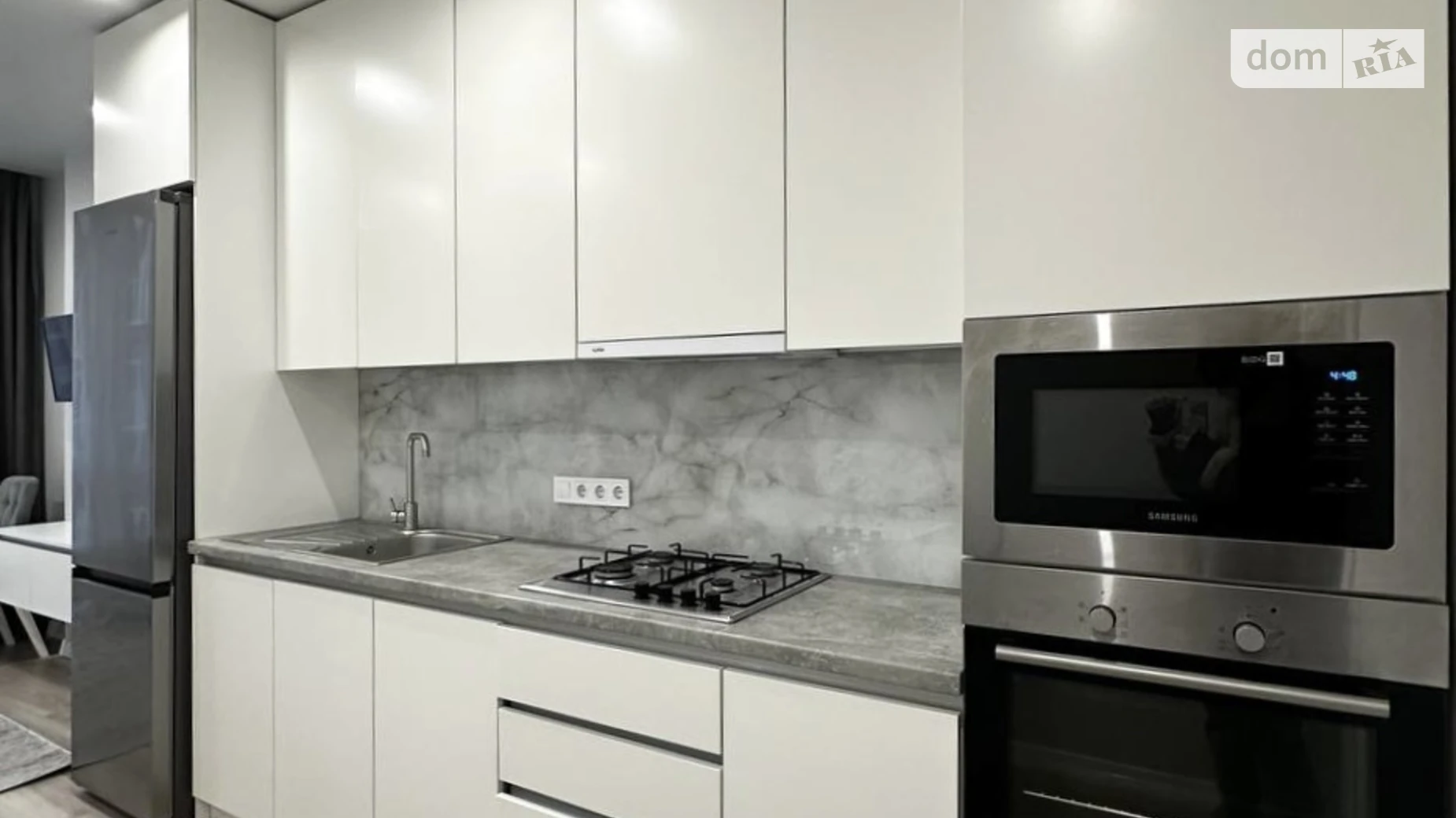 Сдается в аренду 1-комнатная квартира 47 кв. м в Львове, ул. Шевченко Тараса, 27 - фото 3