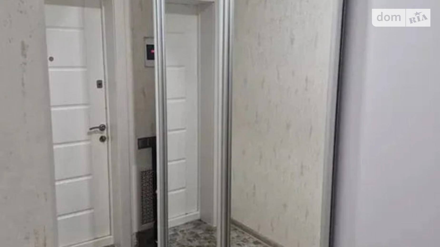 Сдается в аренду 1-комнатная квартира 44 кв. м в Львове, ул. Венгерская, 17 - фото 2