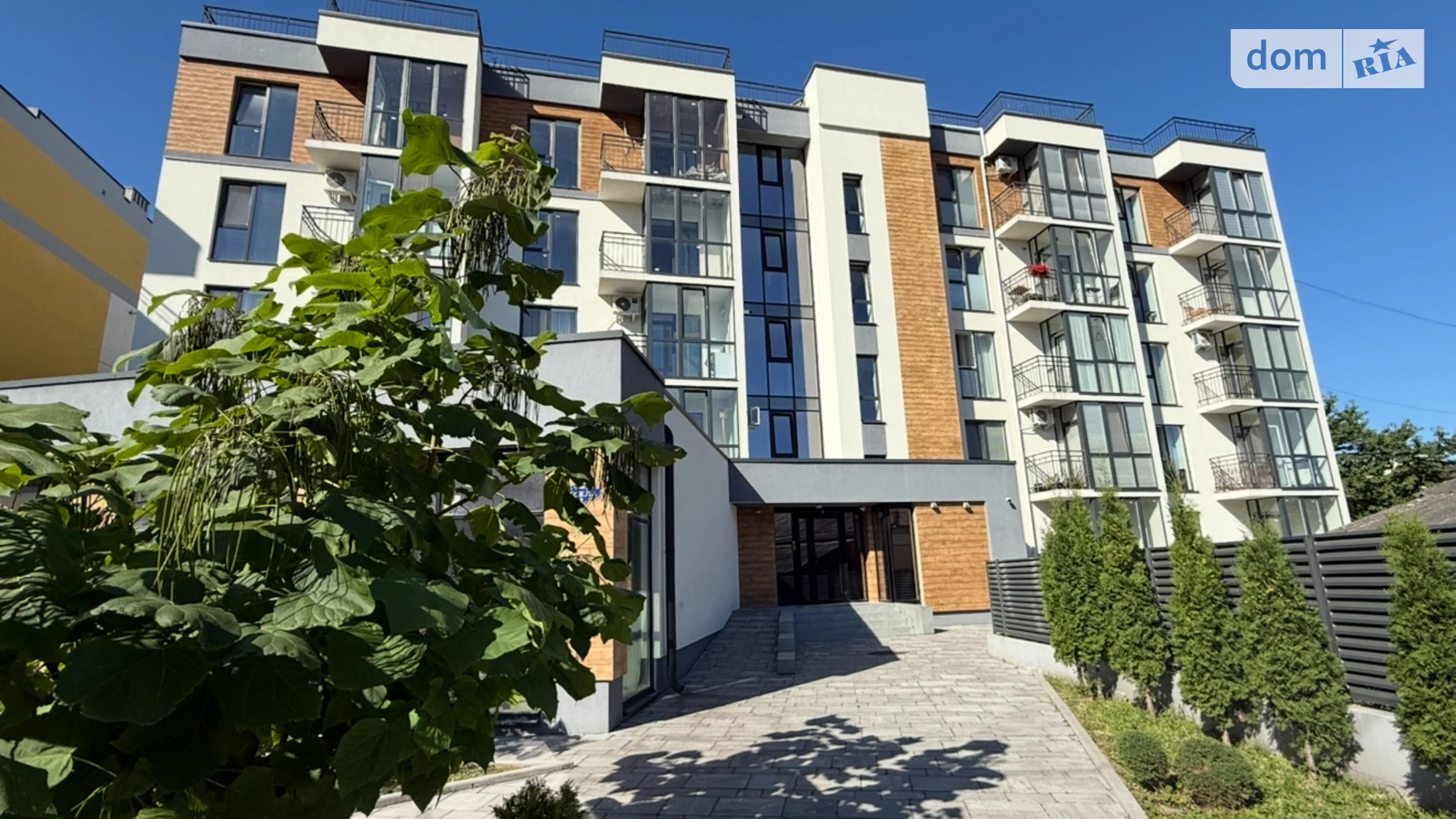 2-комнатная квартира 72 кв. м в Тернополе, ул. Веселая - фото 2