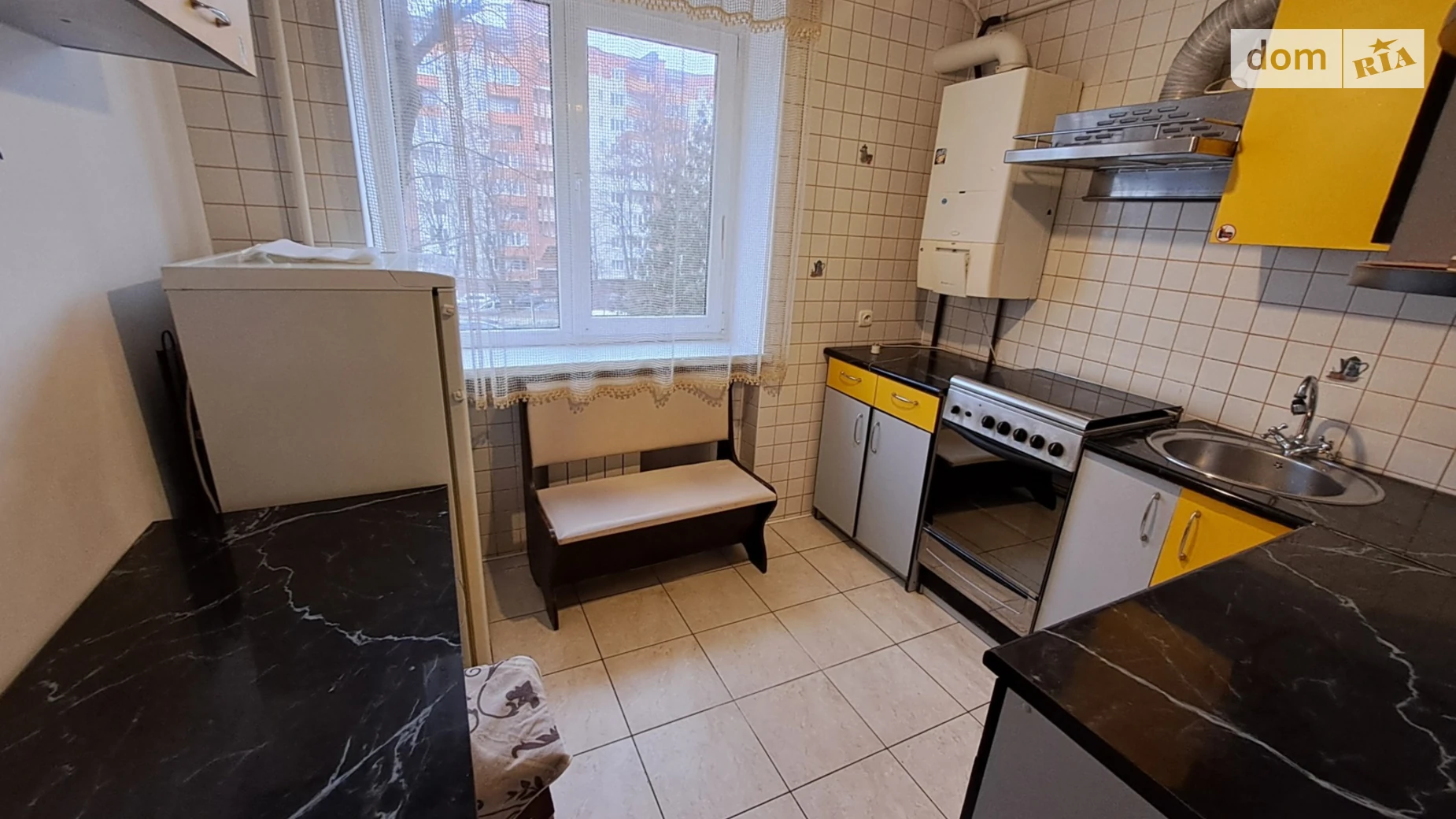 3-комнатная квартира 64 кв. м в Тернополе, ул. Довженко Александра - фото 3