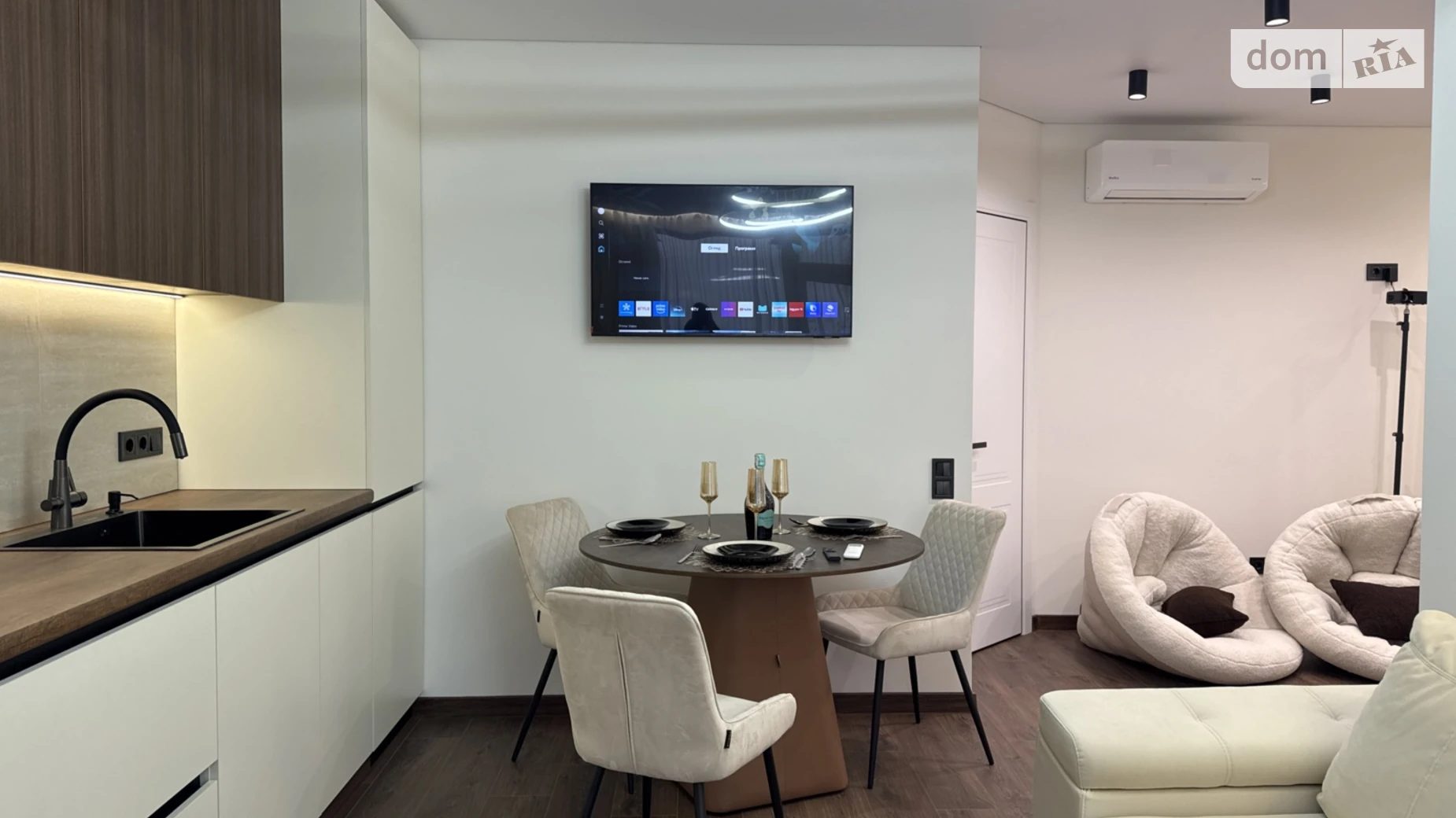 Сдается в аренду 1-комнатная квартира 44.5 кв. м в Ивано-Франковске, цена: 500 $ - фото 2