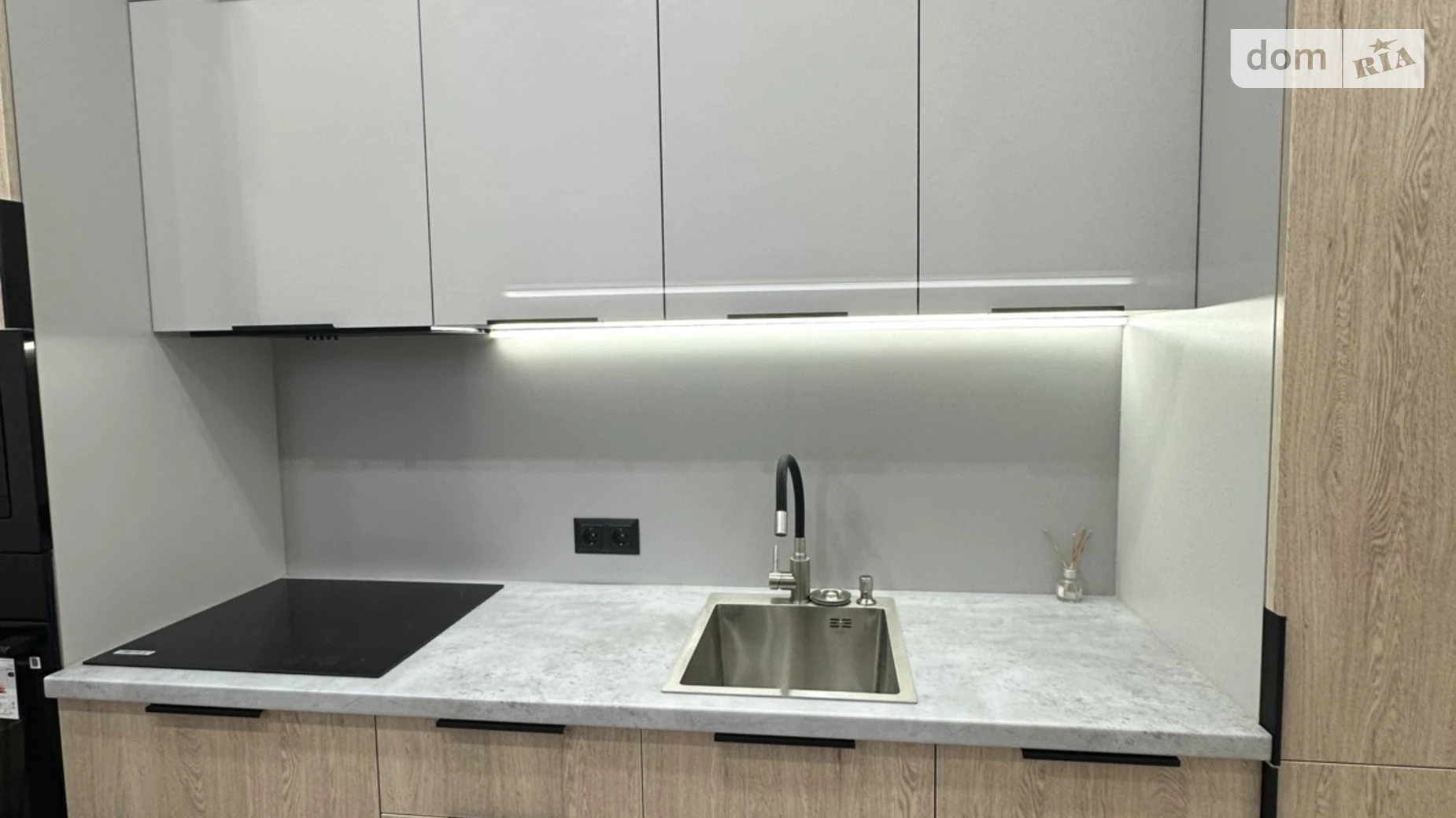 Продается 1-комнатная квартира 43 кв. м в Одессе, ул. Краснова - фото 3