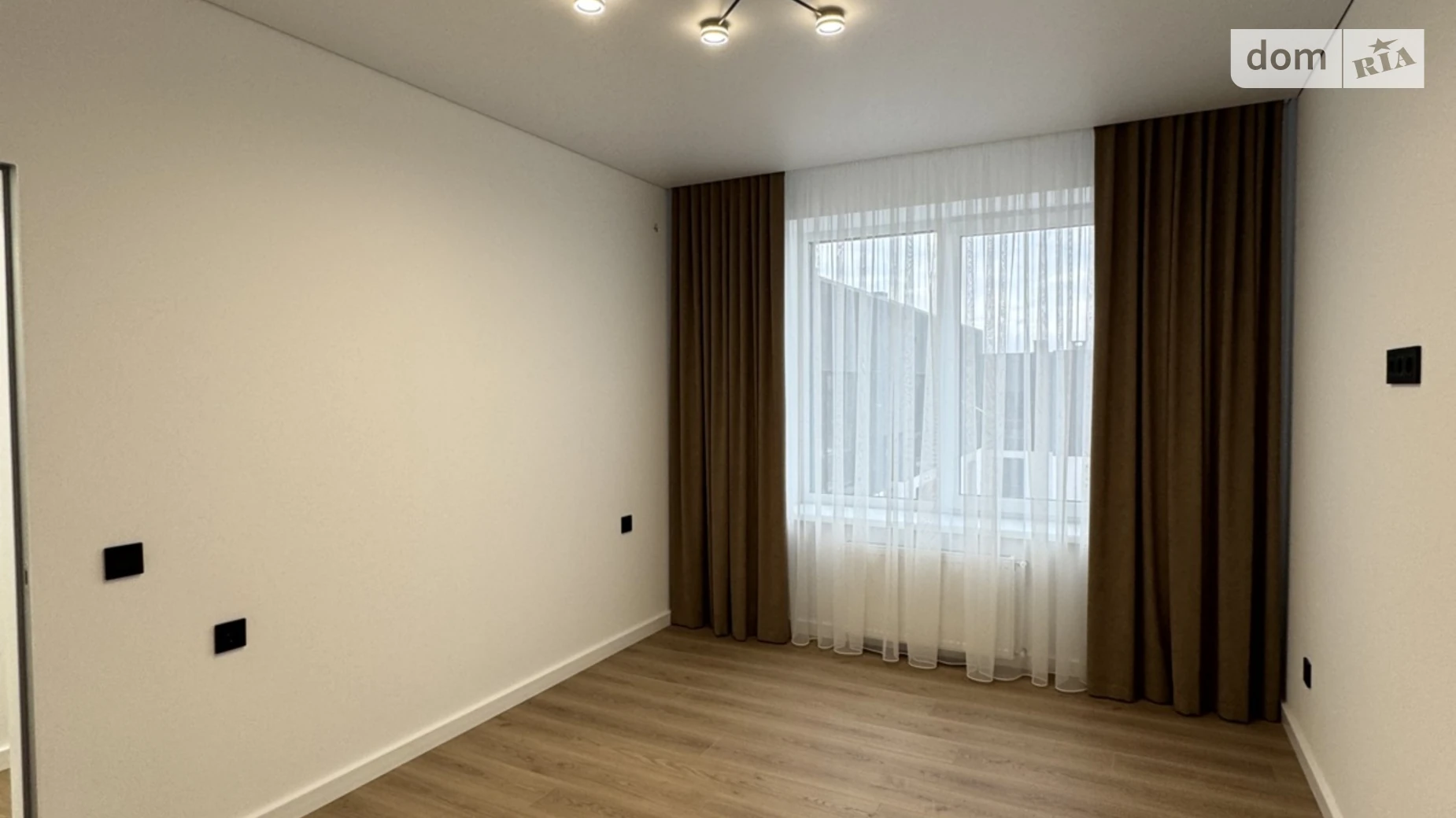 Продается 2-комнатная квартира 58.6 кв. м в Ровно, ул. Николая Боголюбова, 1 - фото 5