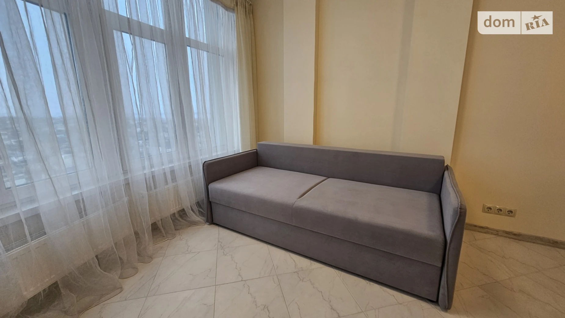 Сдается в аренду 1-комнатная квартира 43 кв. м в, цена: 400 $ - фото 2