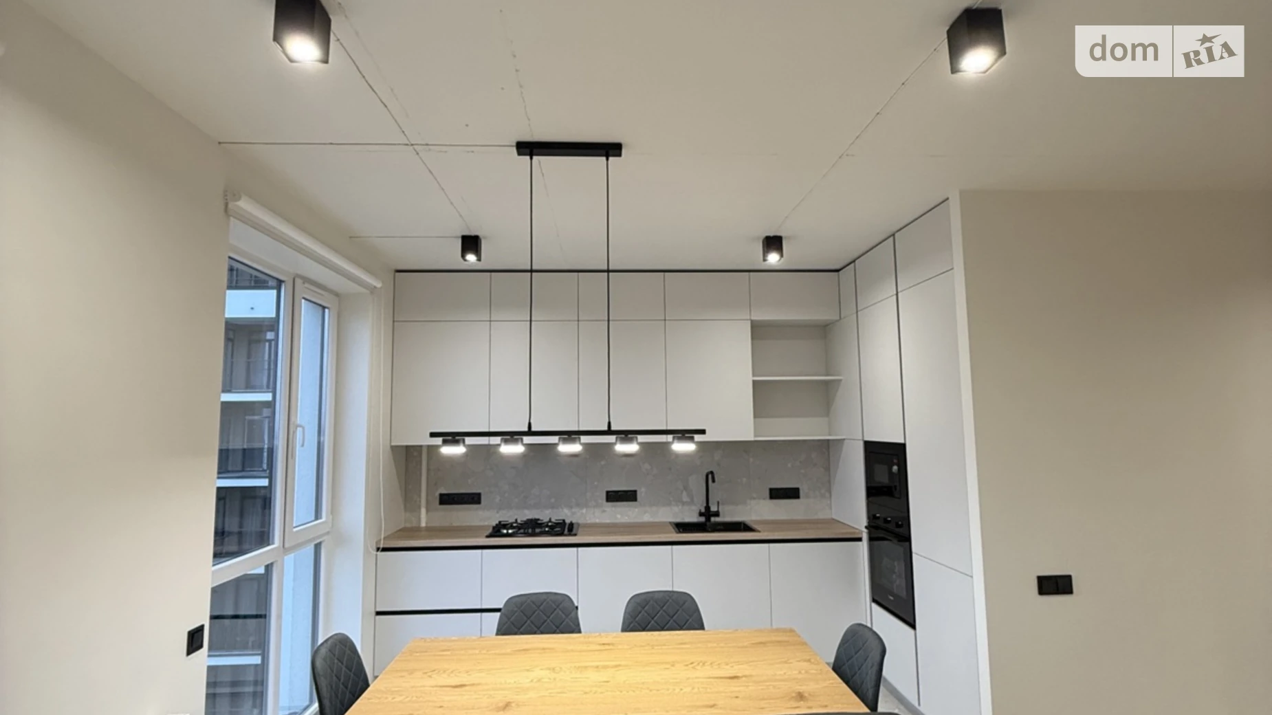 Сдается в аренду 2-комнатная квартира 70 кв. м в Львове, ул. Кульпарковская - фото 2