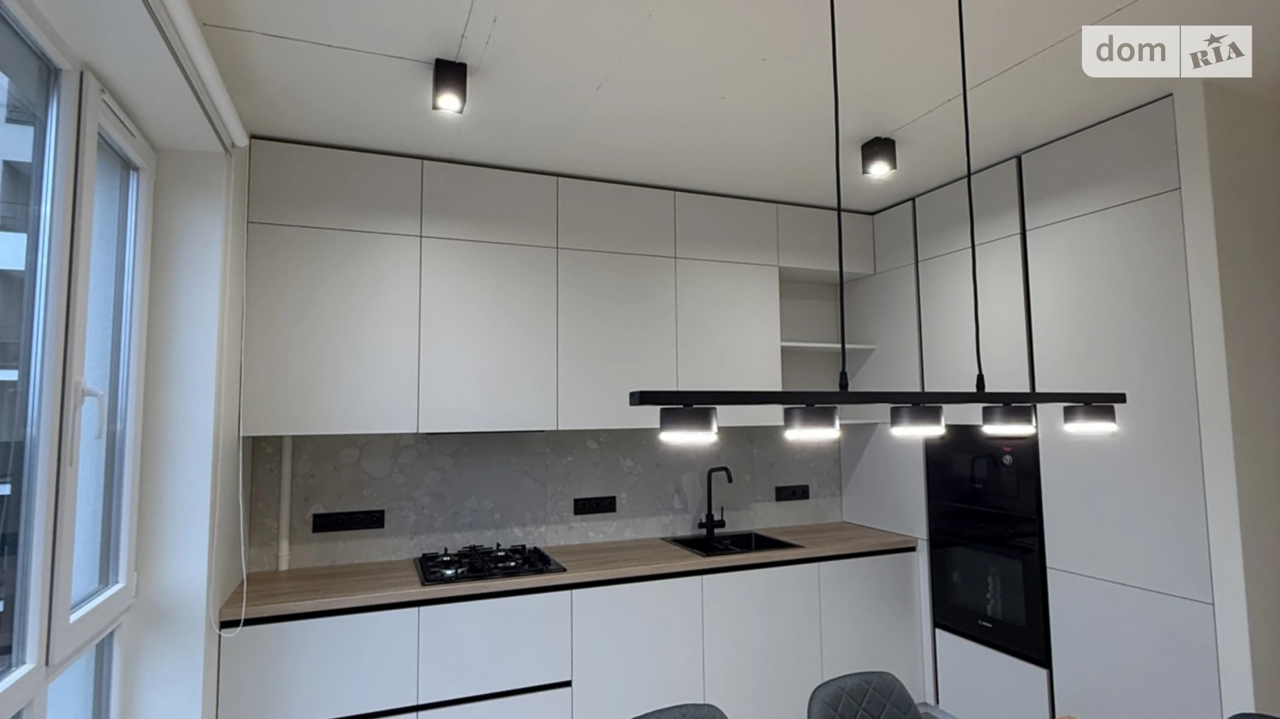 Сдается в аренду 2-комнатная квартира 70 кв. м в Львове, ул. Кульпарковская - фото 4