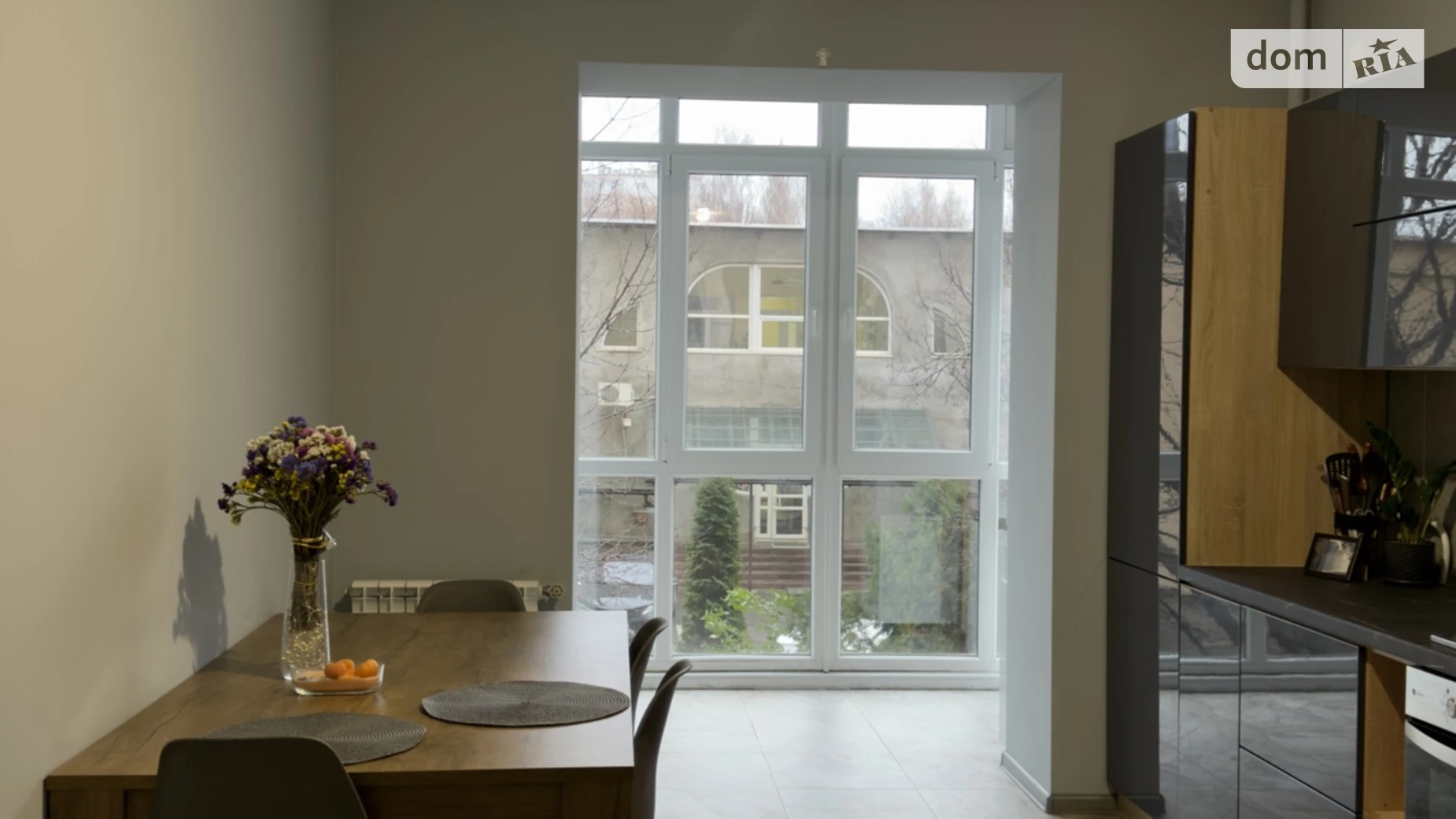 Продается 1-комнатная квартира 50 кв. м в Виннице, ул. 600-летия, 66В - фото 2