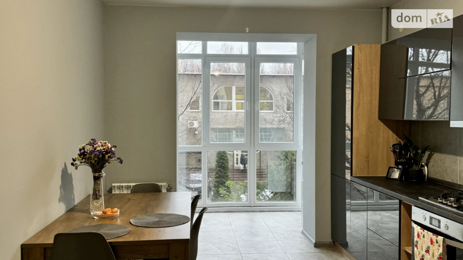 Продается 1-комнатная квартира 50 кв. м в Виннице, ул. 600-летия, 66В - фото 3