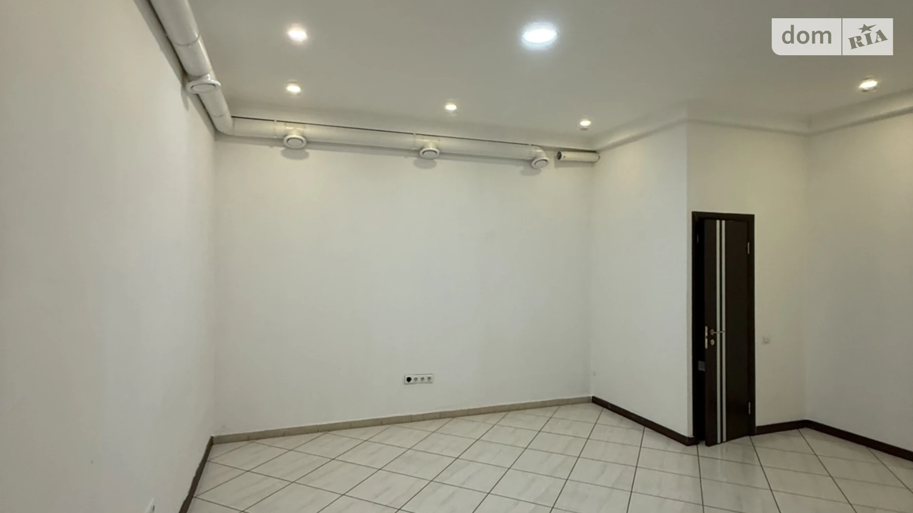 Сдается в аренду офис 55 кв. м в бизнес-центре, цена: 13000 грн - фото 4