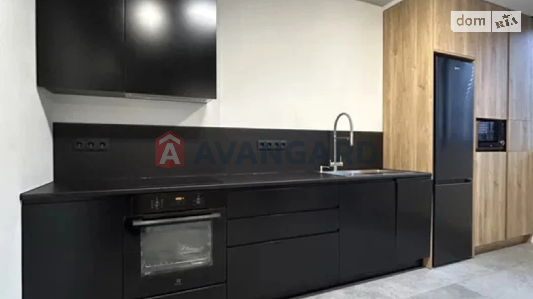 Продается 3-комнатная квартира 90 кв. м в Хмельницком, ул. Свободы, 16/1 - фото 3