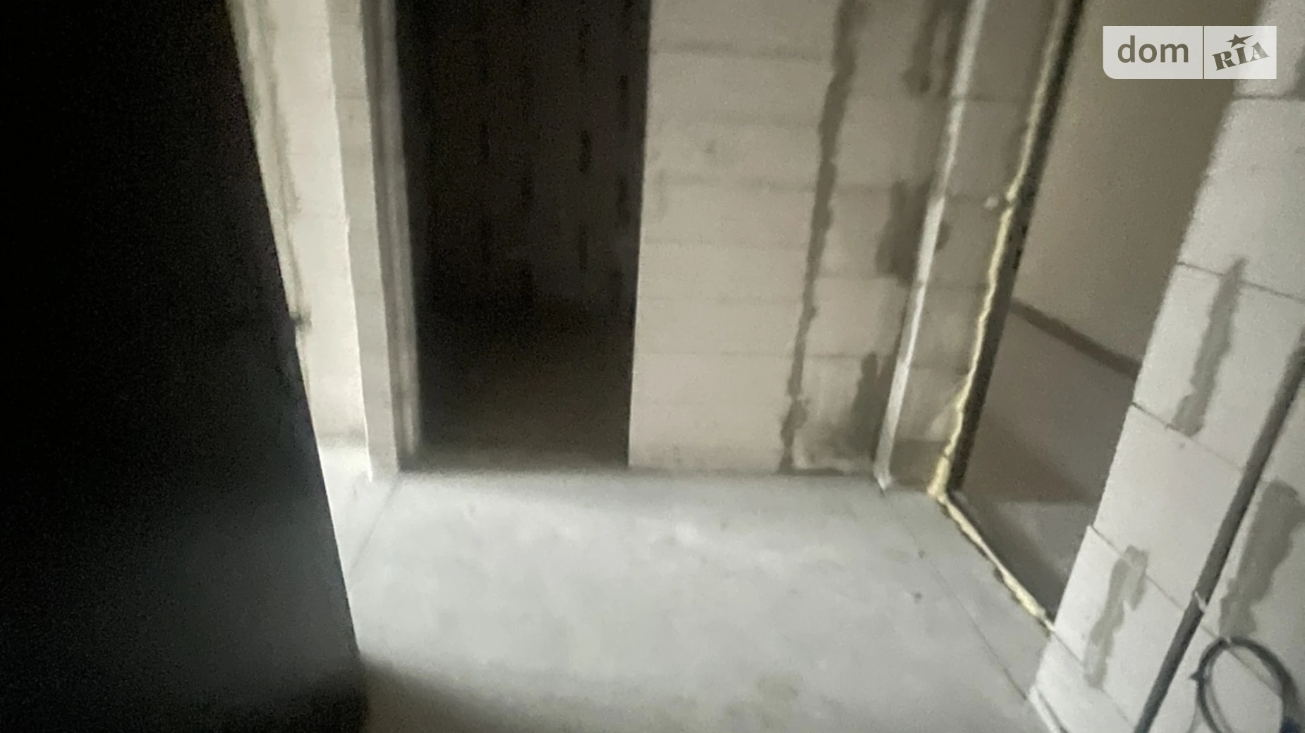 Продается 1-комнатная квартира 40.2 кв. м в Буче, ул. Князя Владимира Великого - фото 2