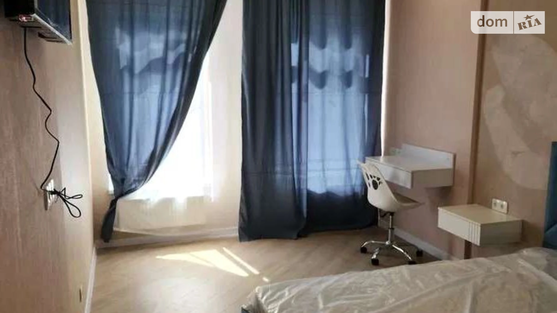 Сдается в аренду 1-комнатная квартира 46 кв. м в Одессе, ул. Дача Ковалевского, 91 - фото 2