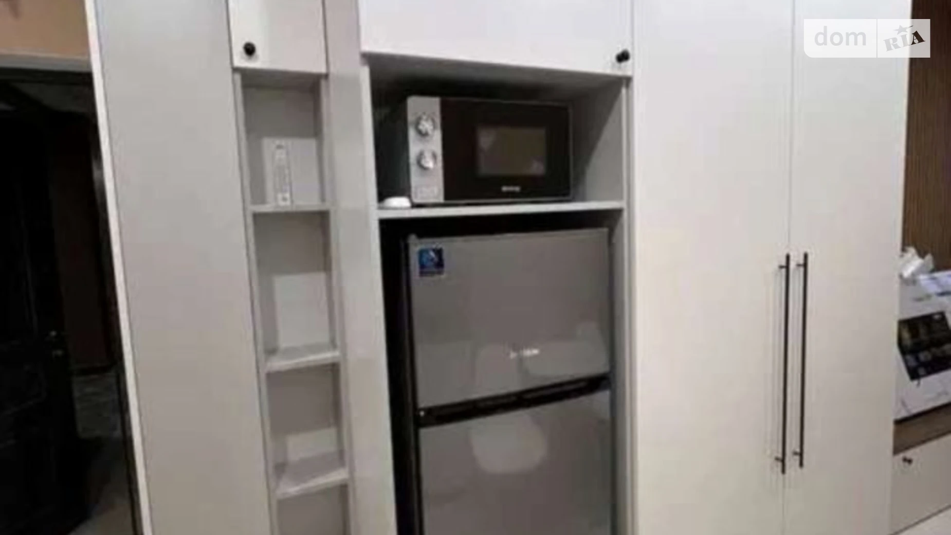 Сдается в аренду 1-комнатная квартира 43 кв. м в Одессе, Фонтанская дор., 25Ж - фото 3