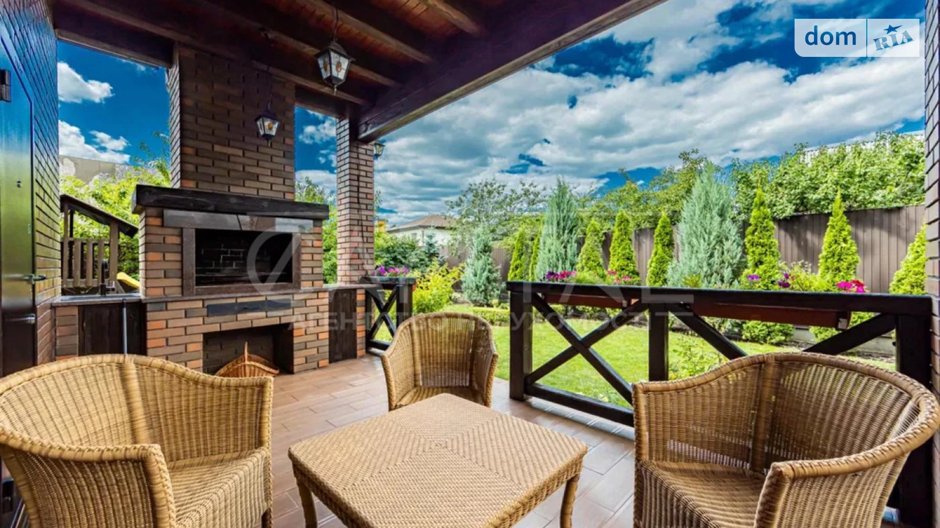 Продается дом на 2 этажа 171.8 кв. м с мебелью, цена: 370000 $ - фото 2