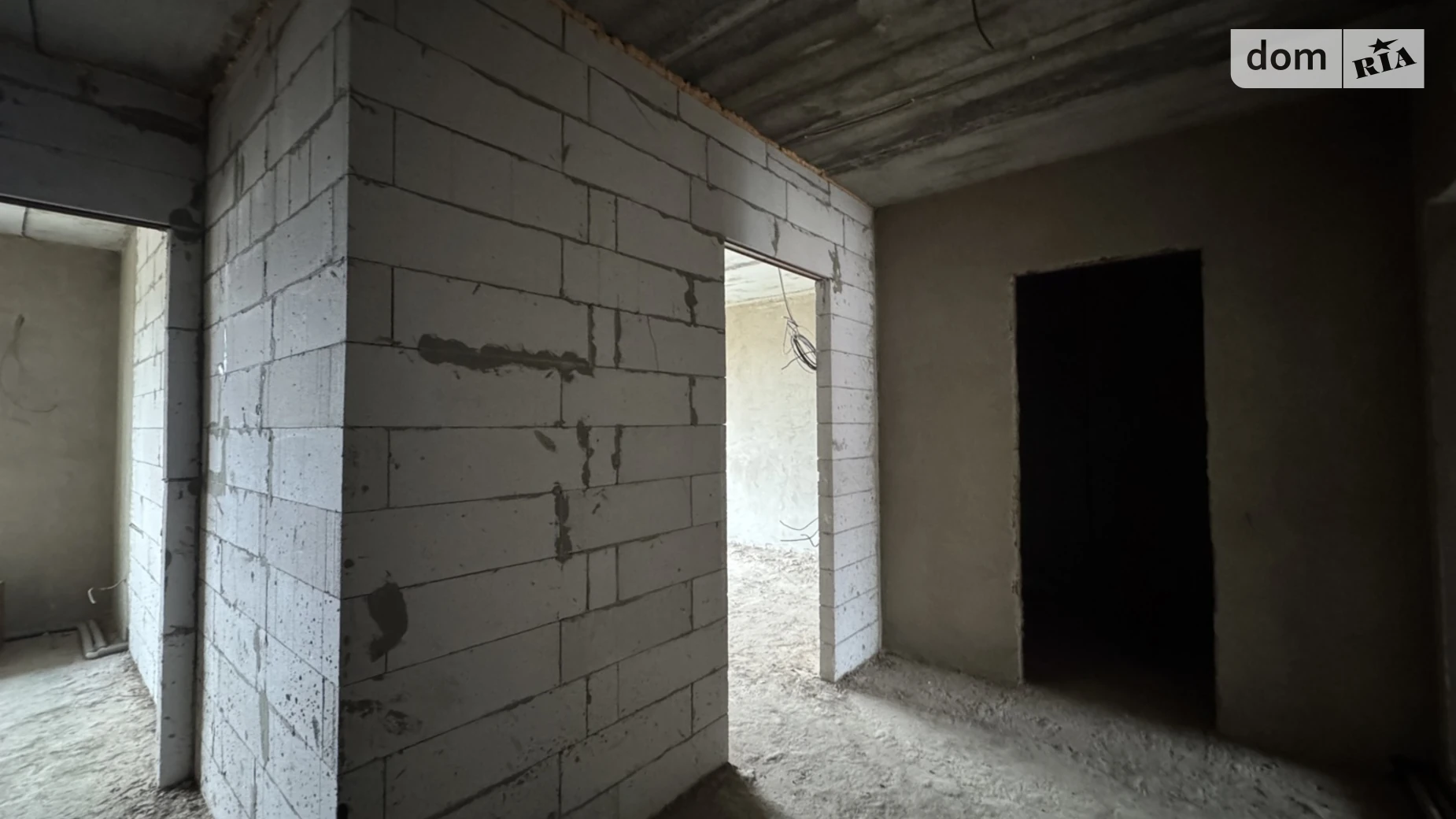 Продается 2-комнатная квартира 73.2 кв. м в Березиной, ул. Радужная, 105 - фото 3