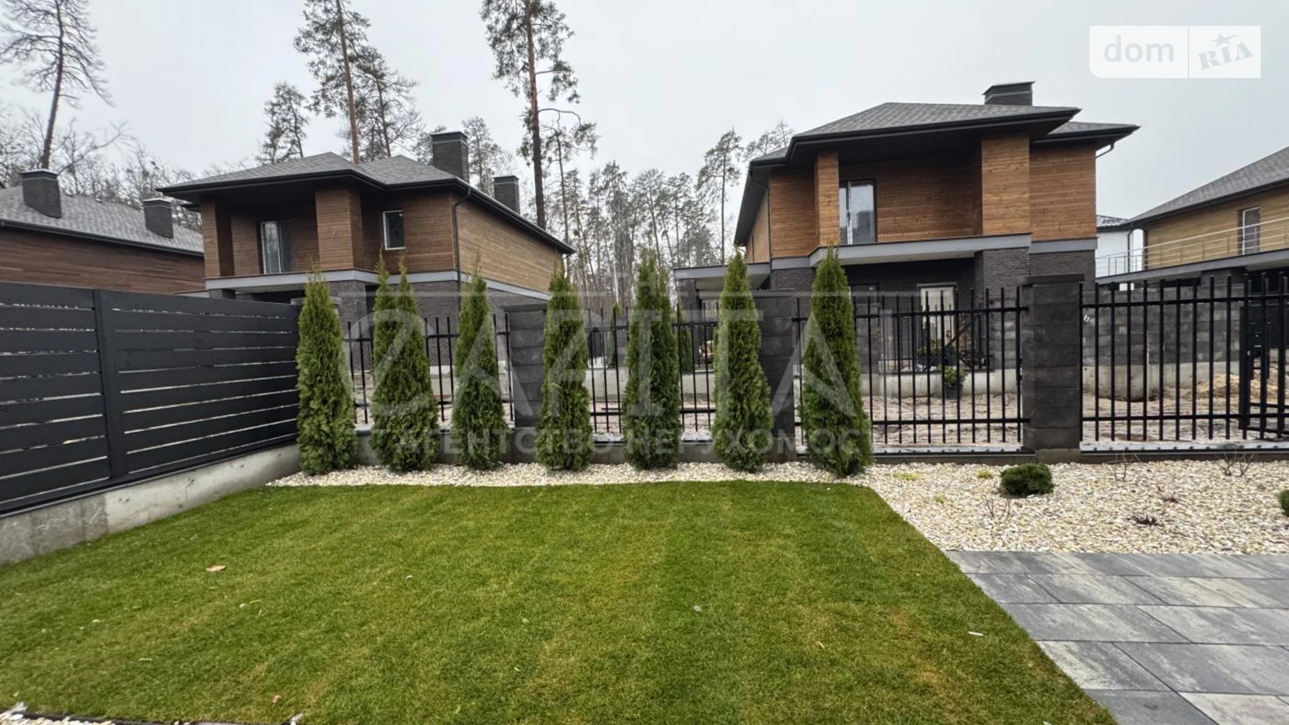 Продается дом на 2 этажа 252 кв. м с мансардой, цена: 320000 $ - фото 4