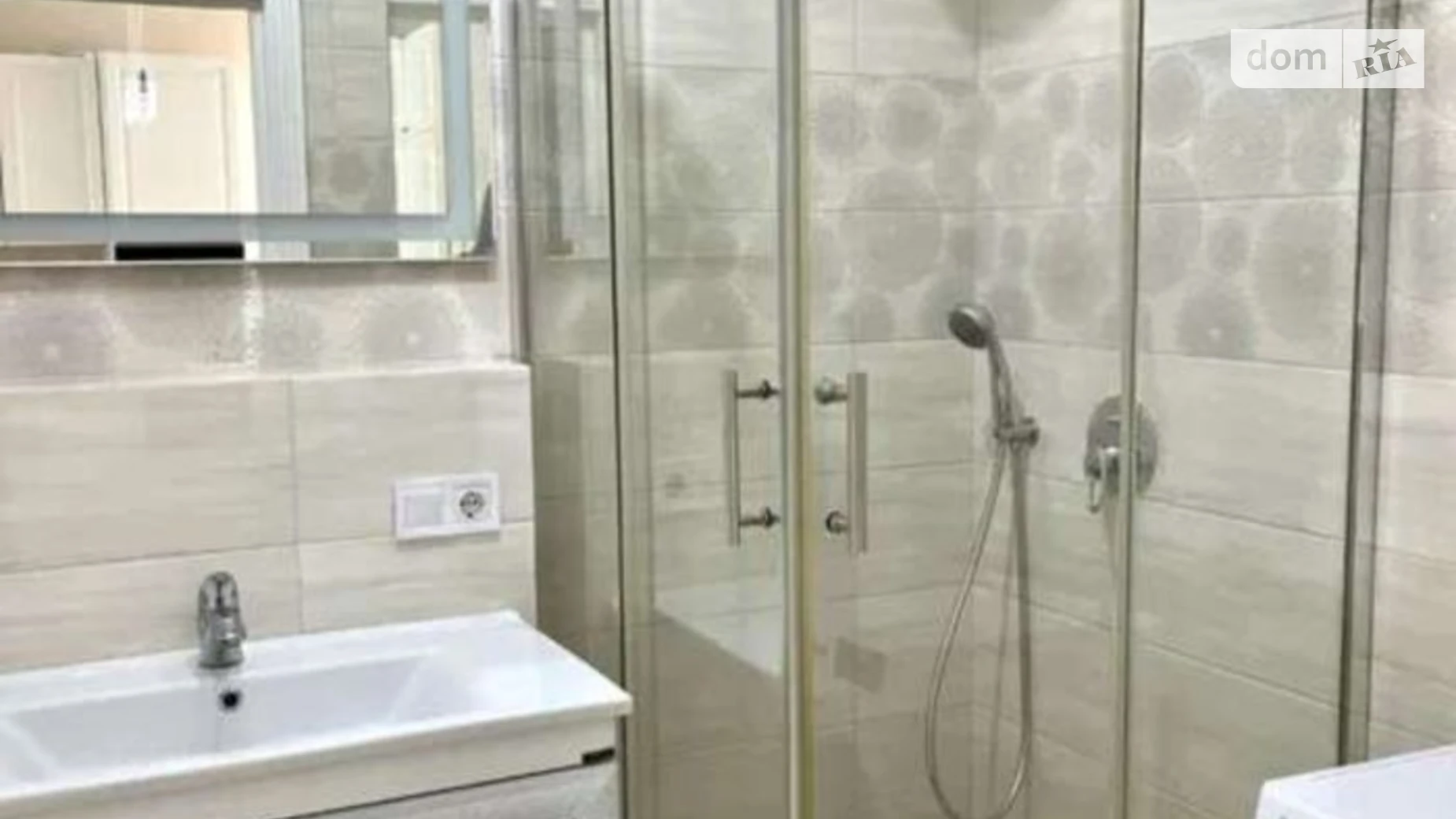 Сдается в аренду 1-комнатная квартира 52 кв. м в Одессе, ул. Валерия Самофалова, 16А/5 - фото 2